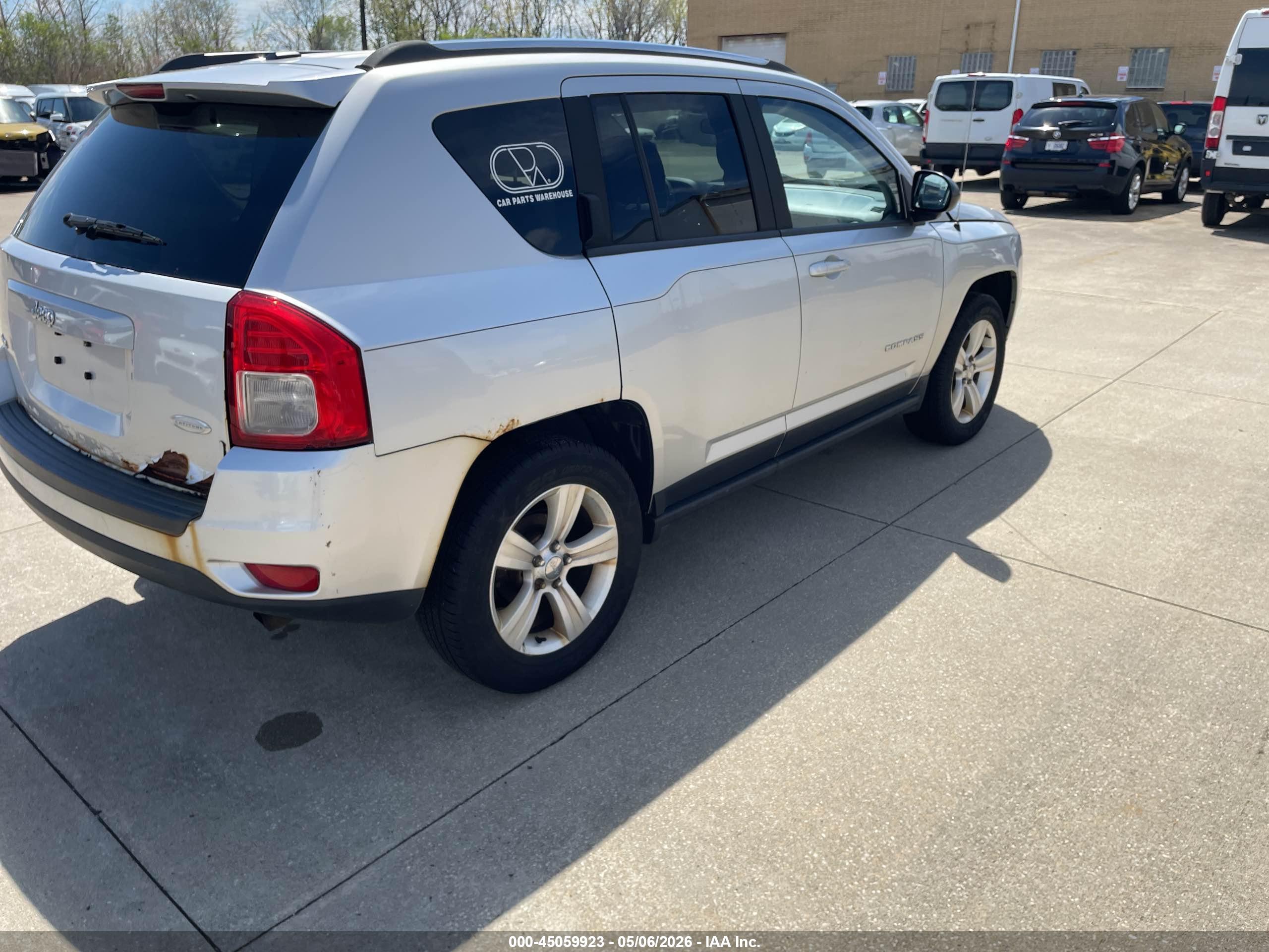 JEEP COMPASS image 4