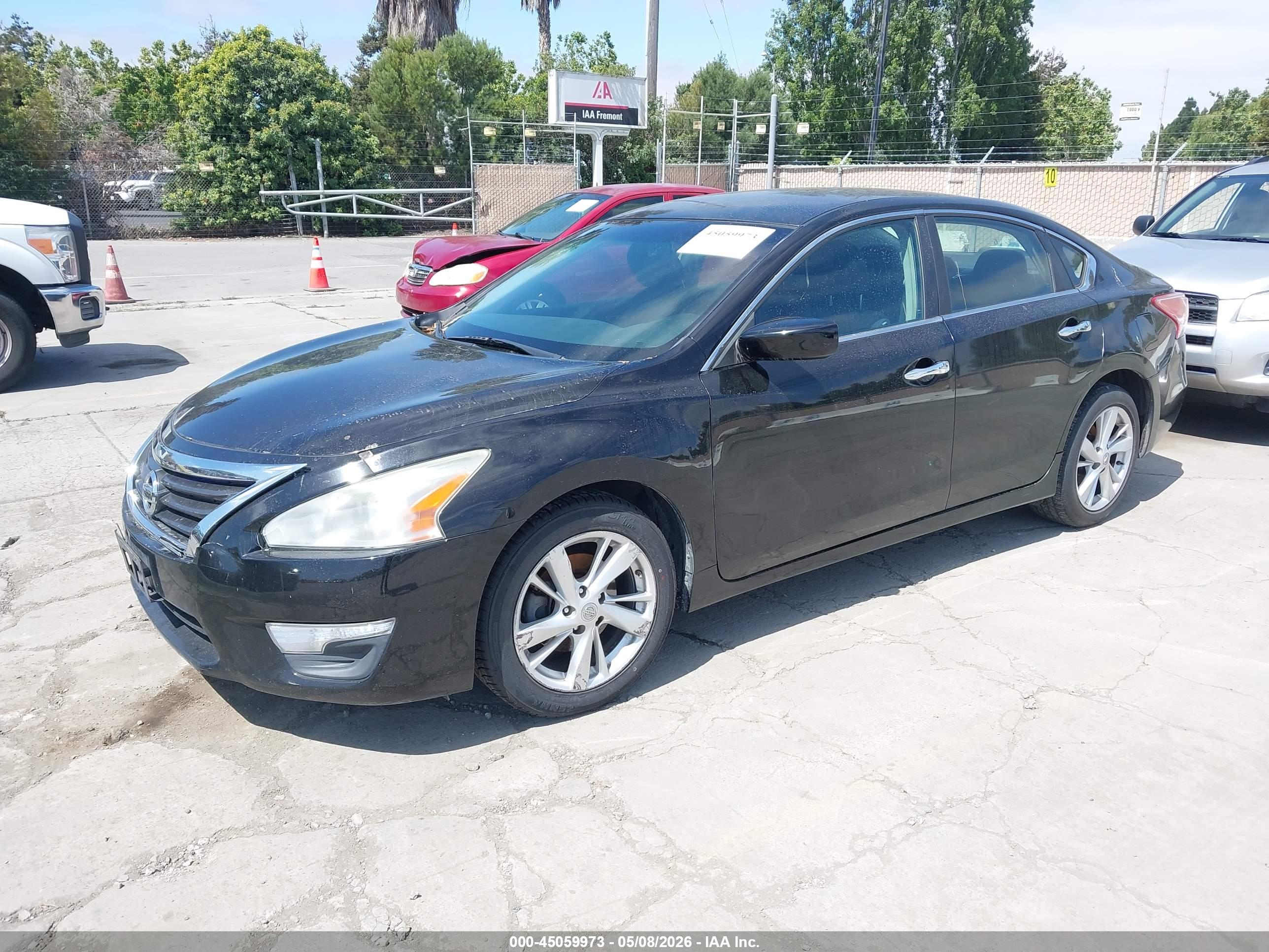NISSAN ALTIMA image 2