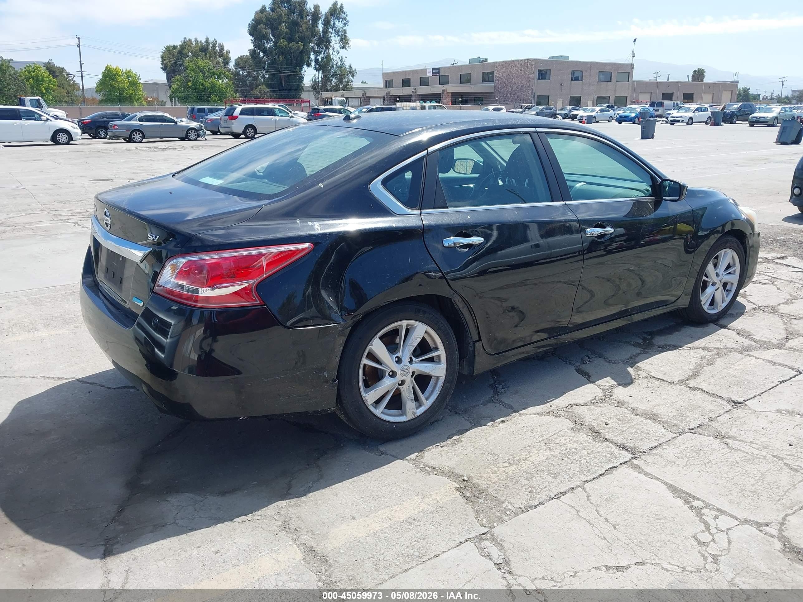 NISSAN ALTIMA image 4