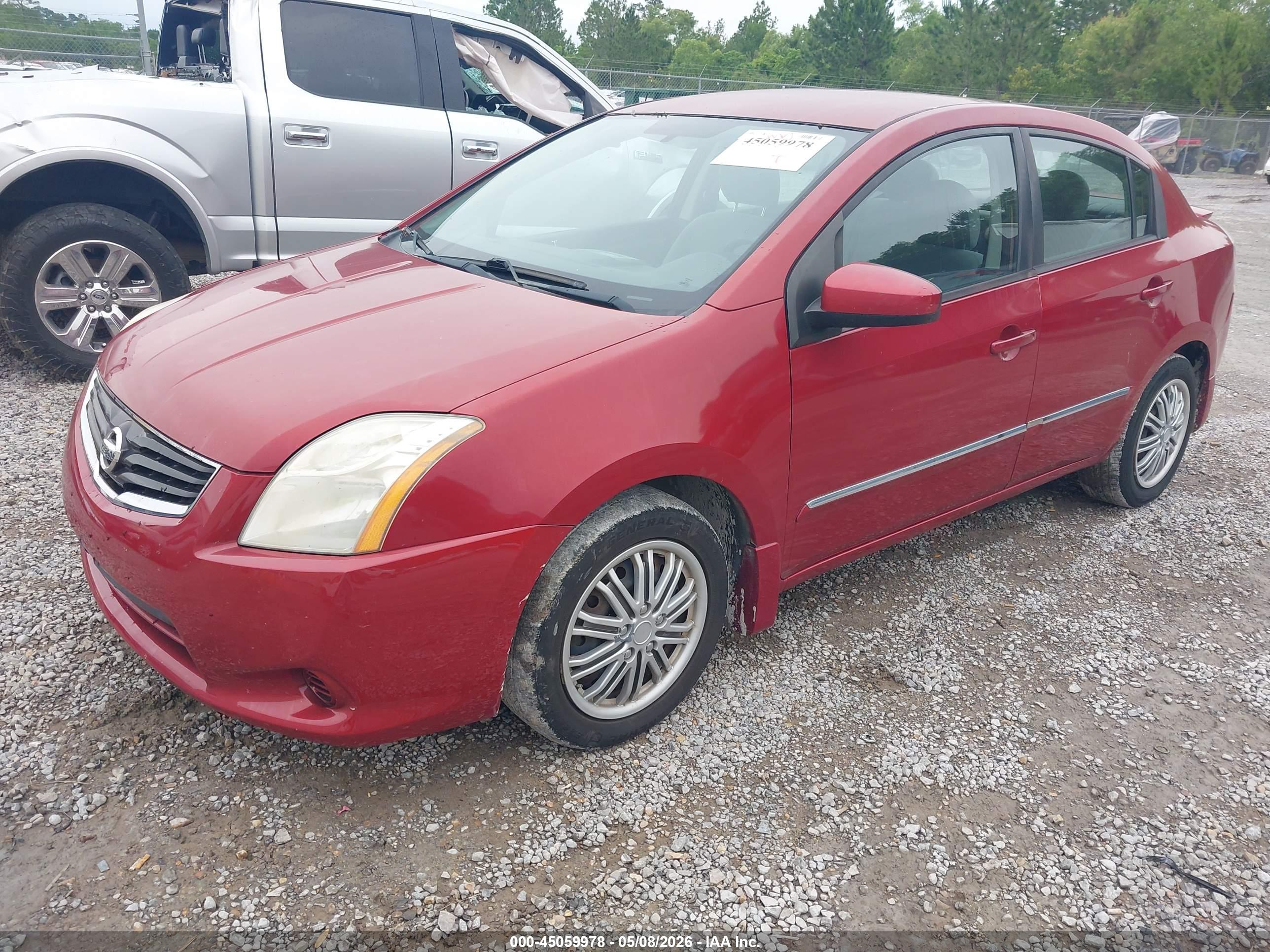 NISSAN SENTRA image 2