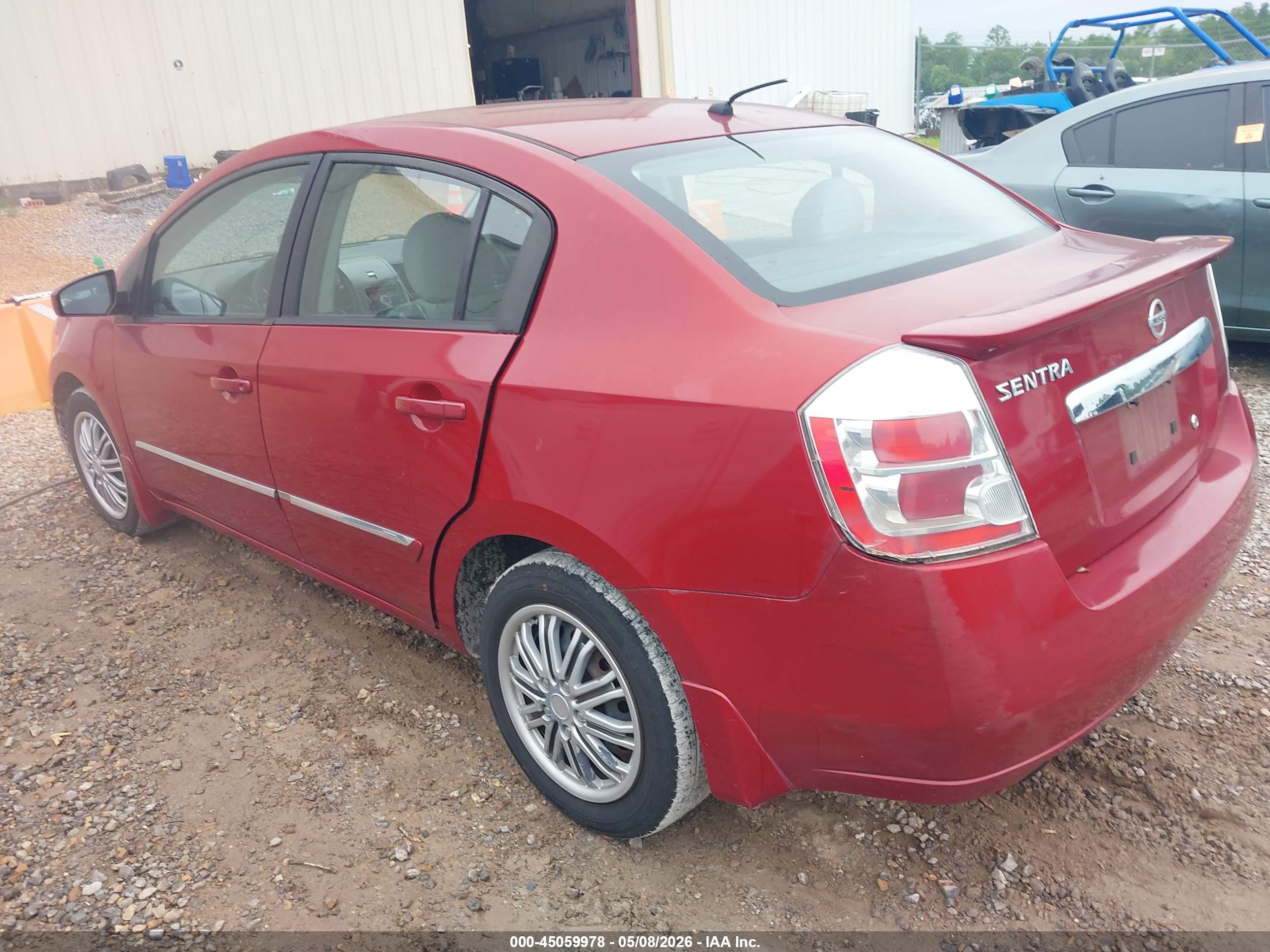 NISSAN SENTRA image 3