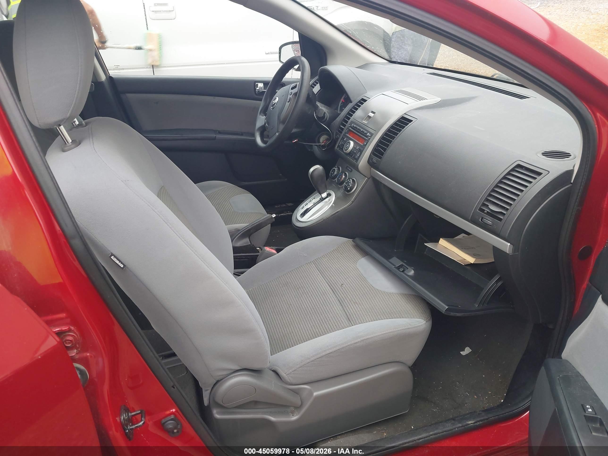 NISSAN SENTRA image 5
