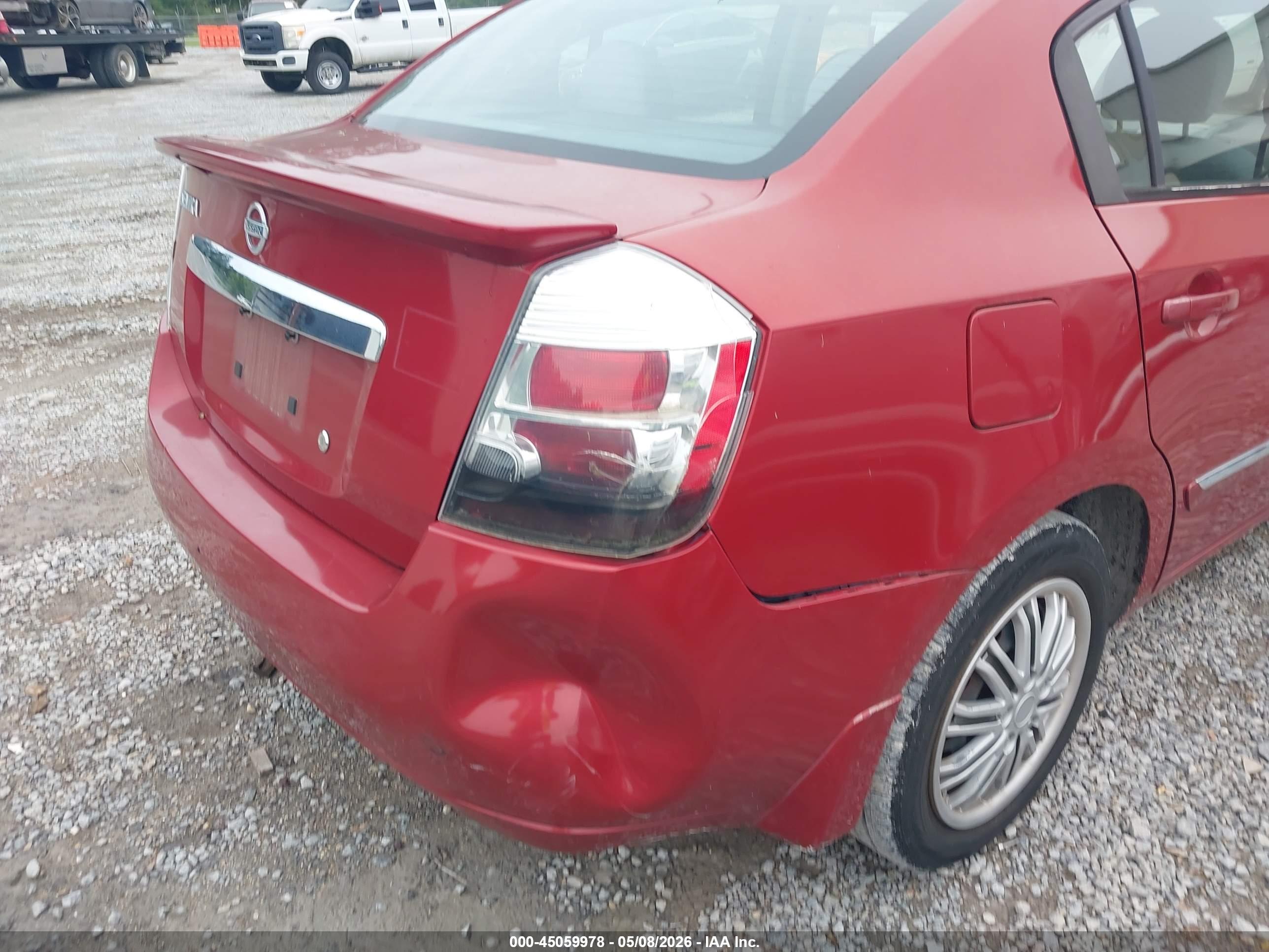 NISSAN SENTRA image 6