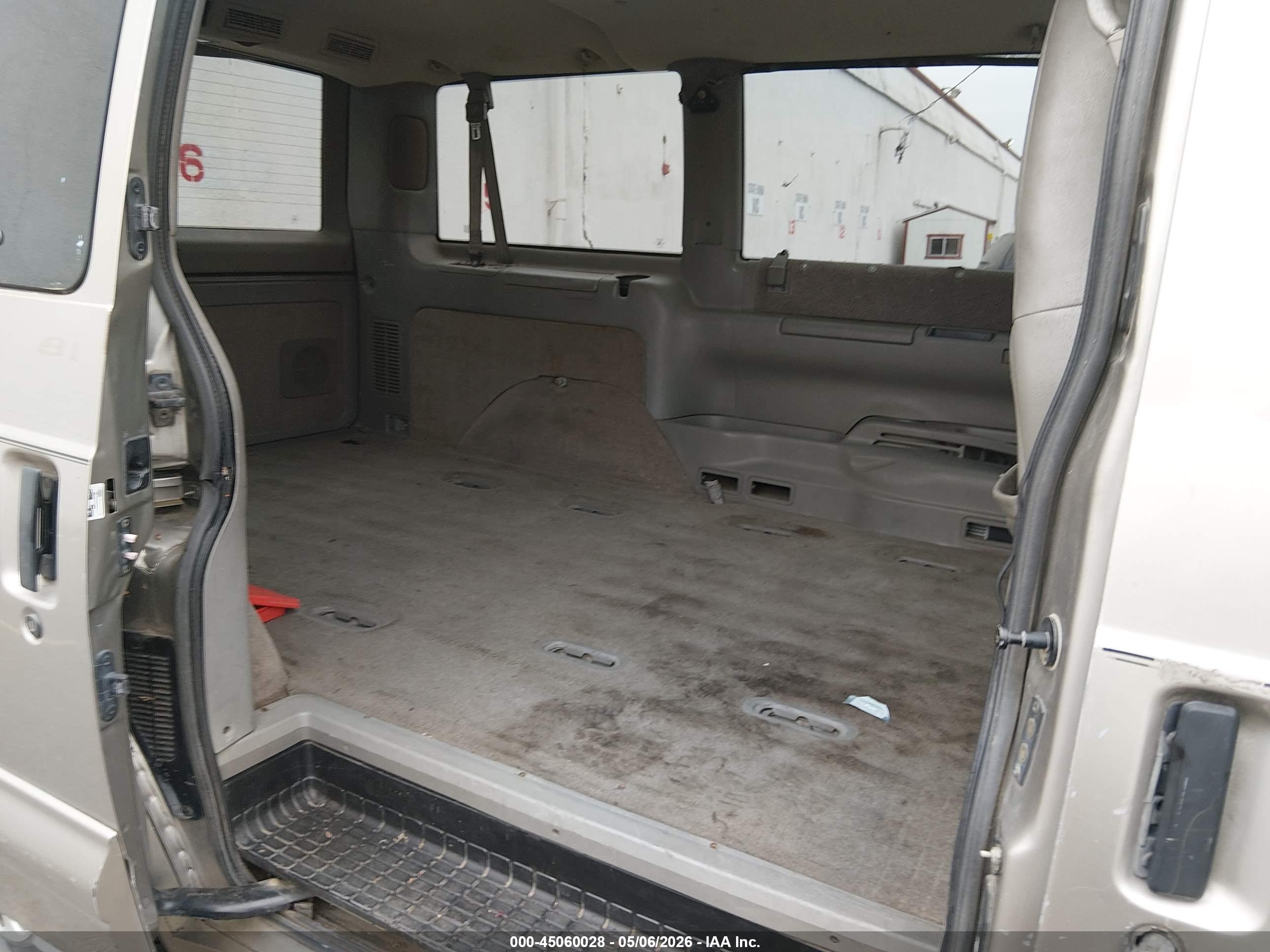 CHEVROLET ASTRO image 8