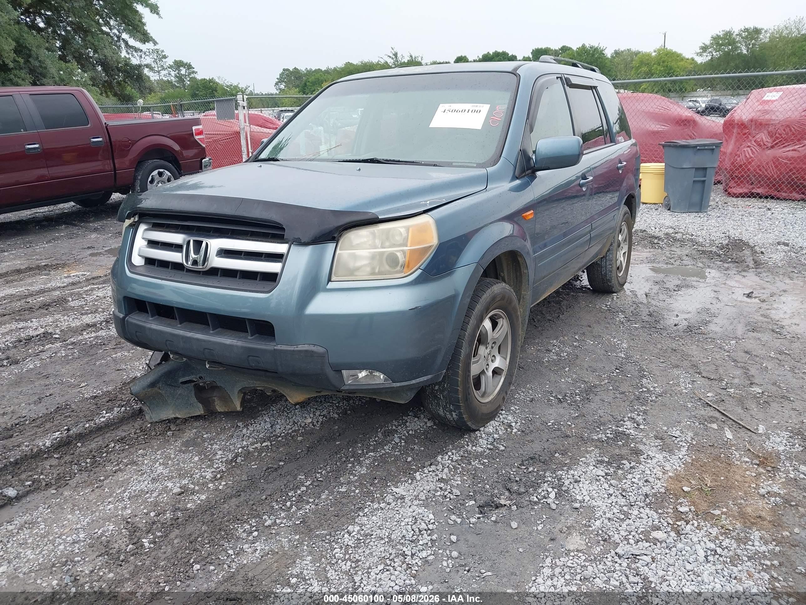 HONDA PILOT image 2