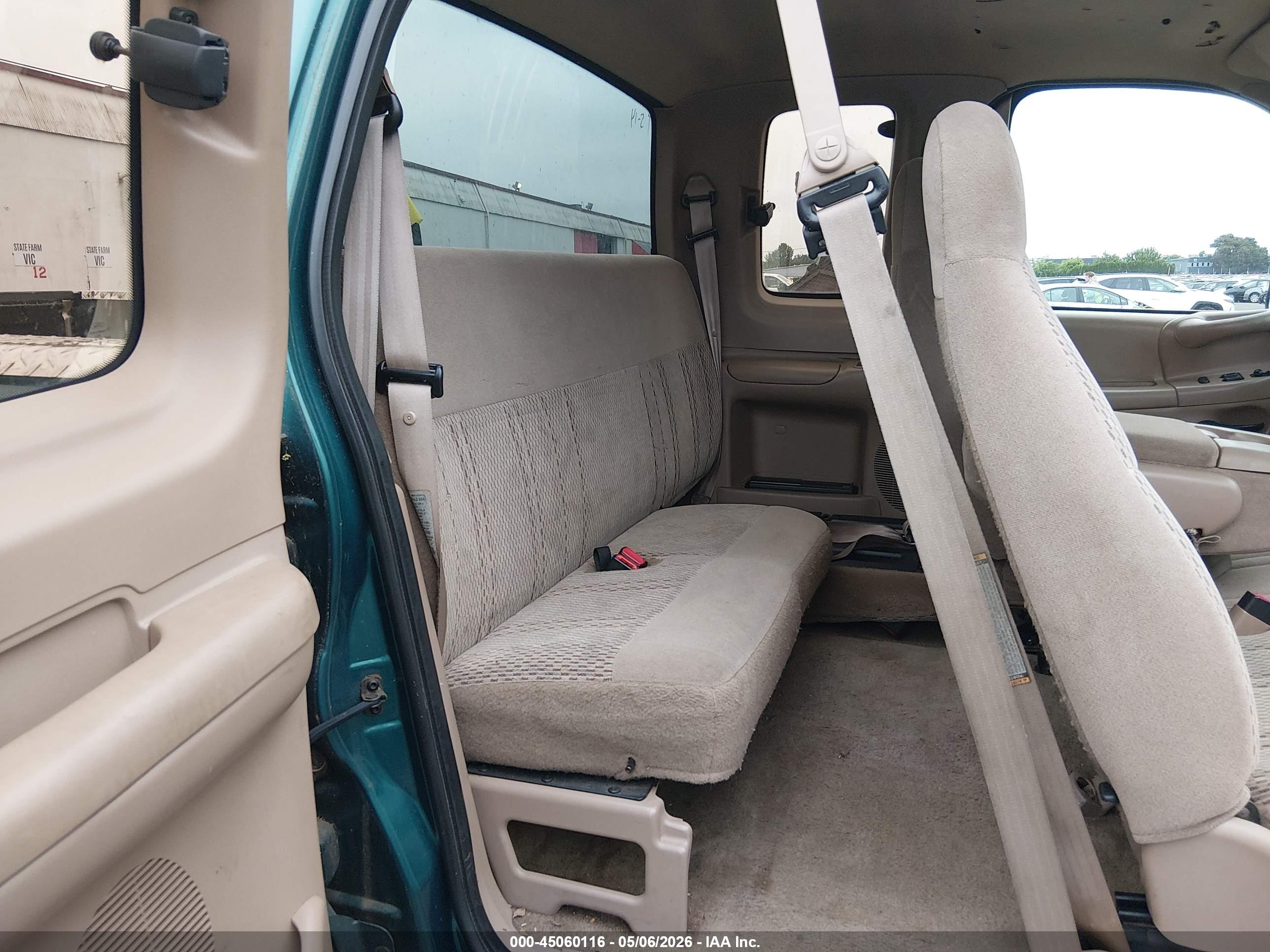 FORD F-150 image 8