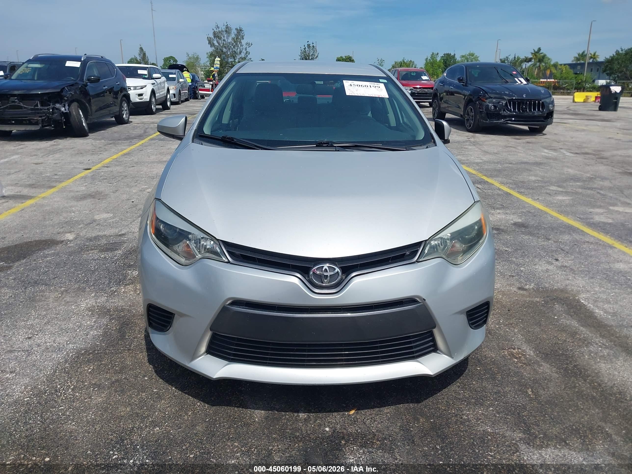 TOYOTA COROLLA image 6