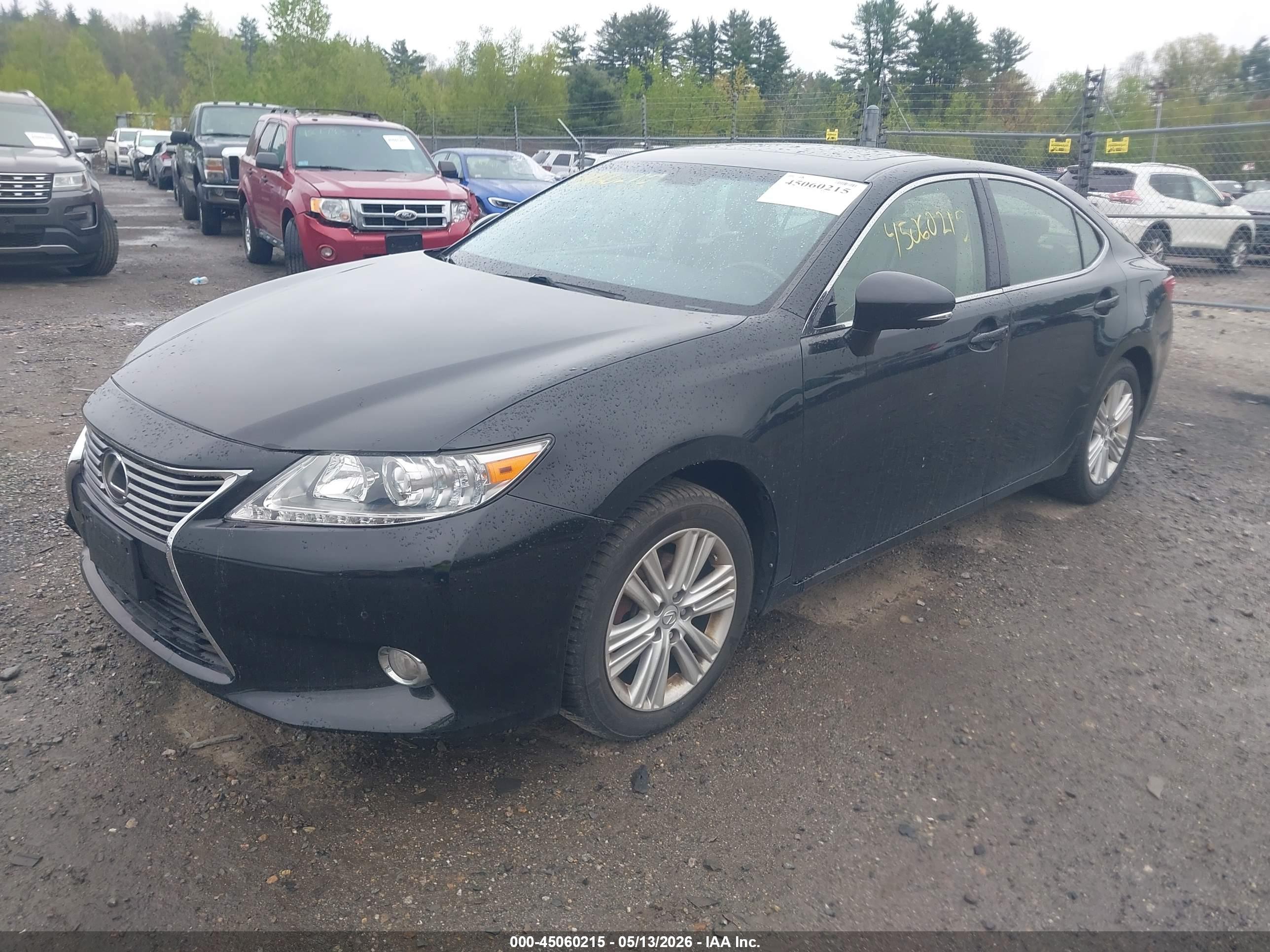 LEXUS ES image 2