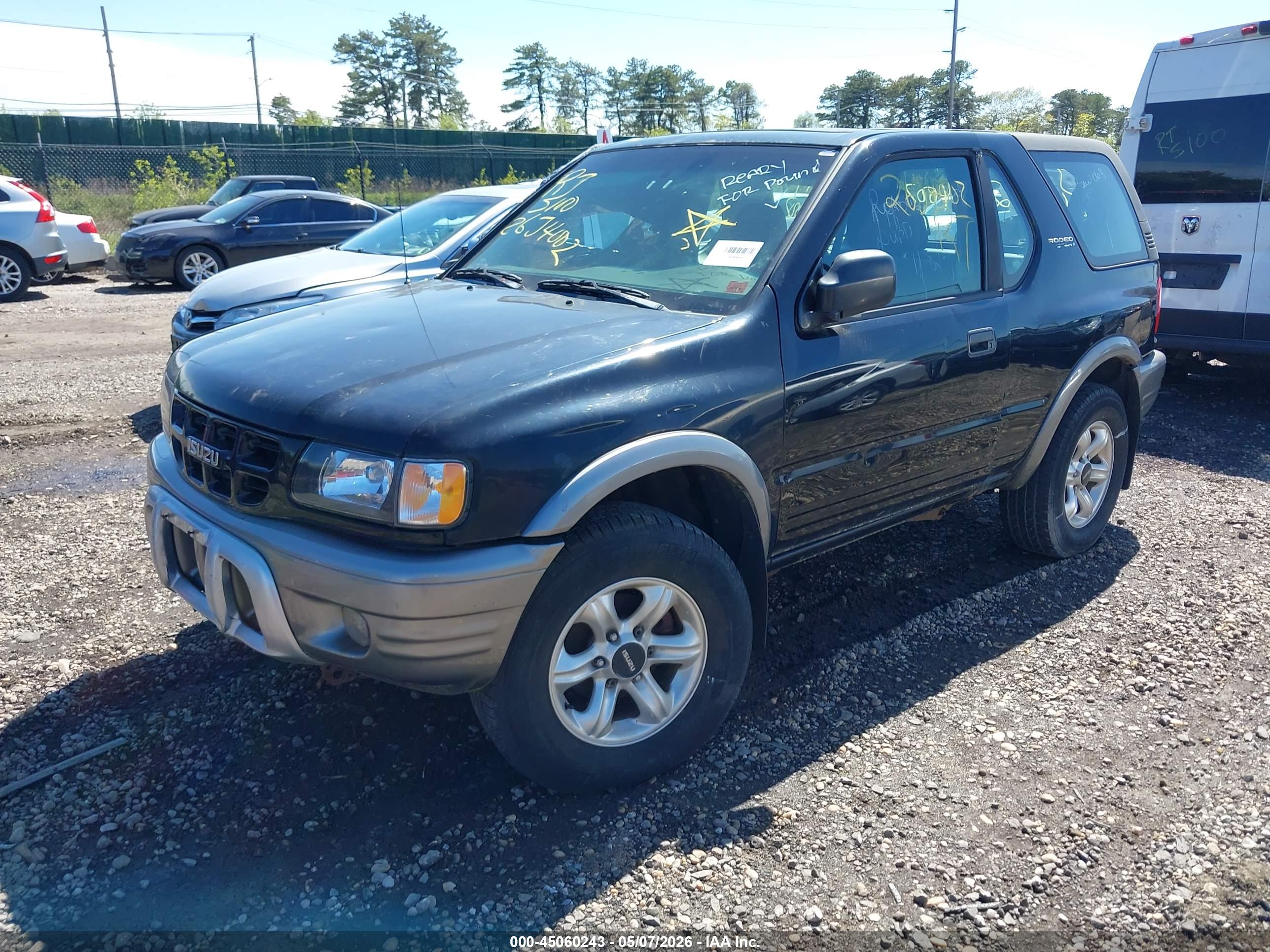 ISUZU RODEO image 2