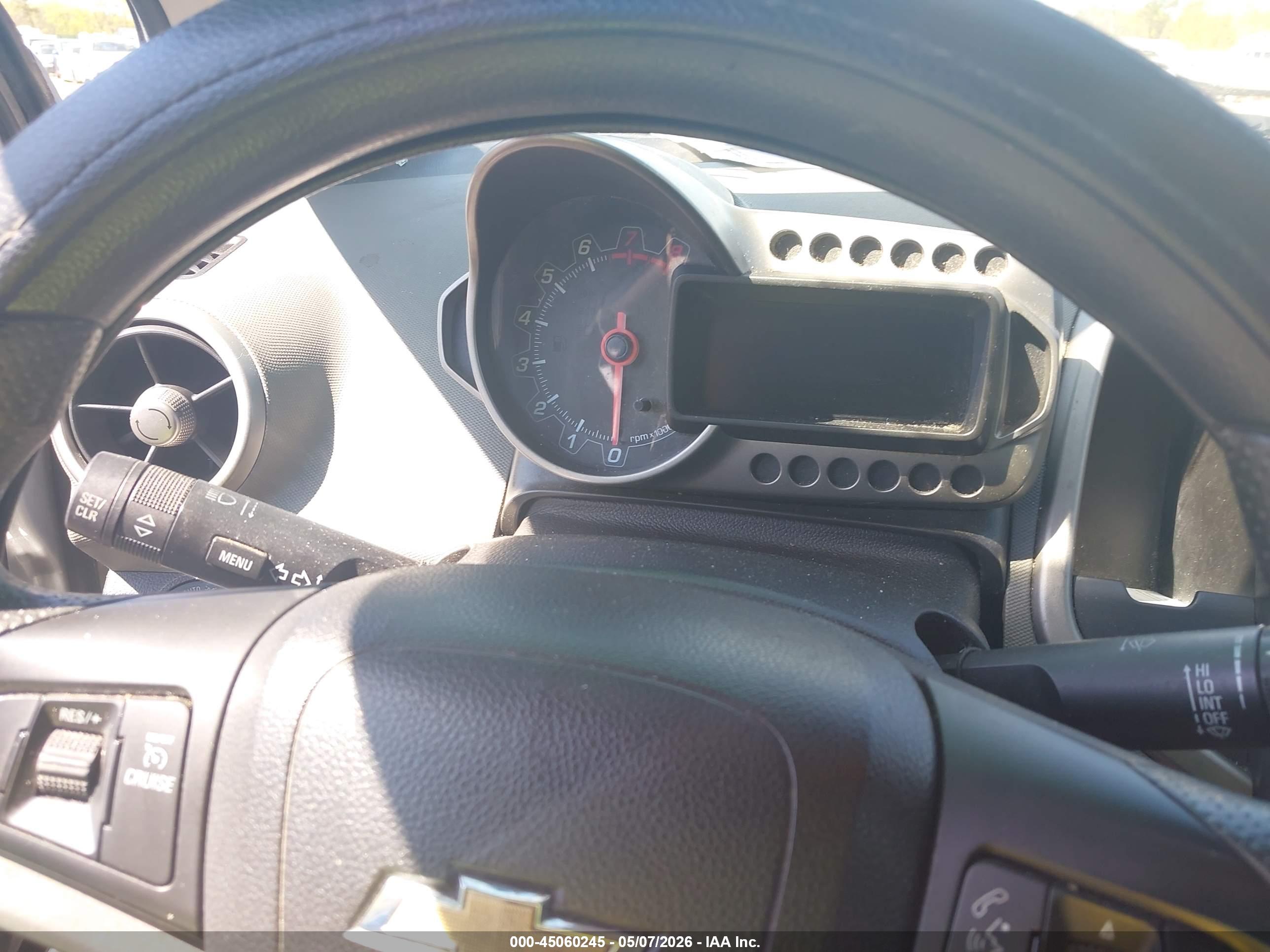 CHEVROLET SONIC image 7