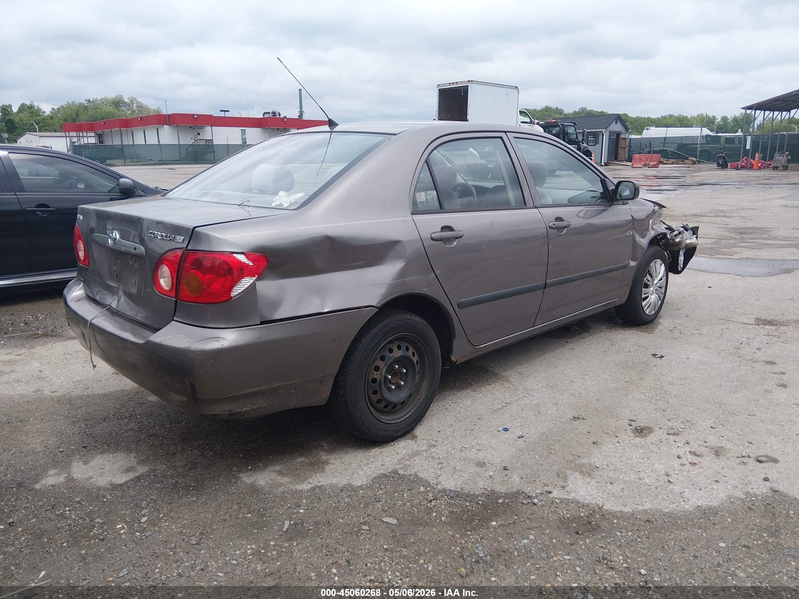 TOYOTA COROLLA image 4