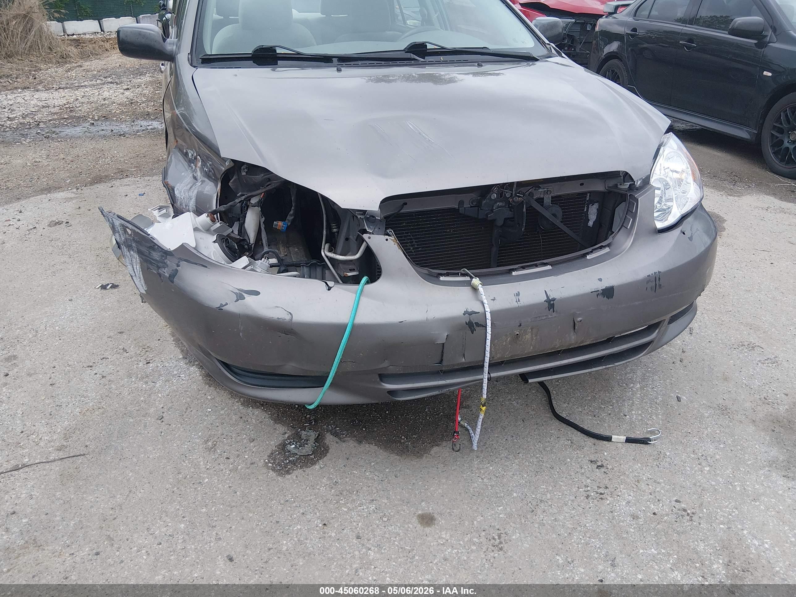 TOYOTA COROLLA image 6