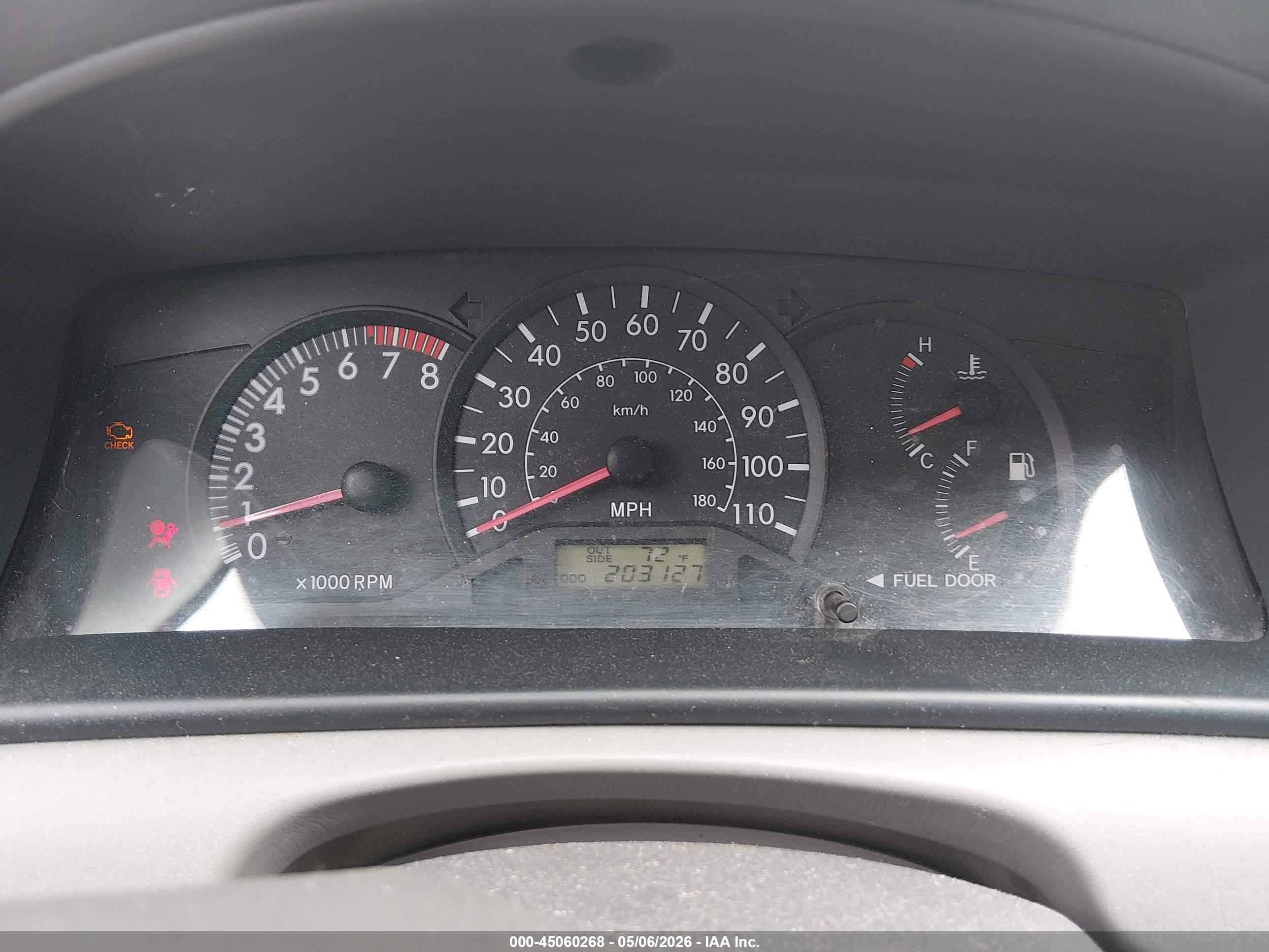 TOYOTA COROLLA image 7