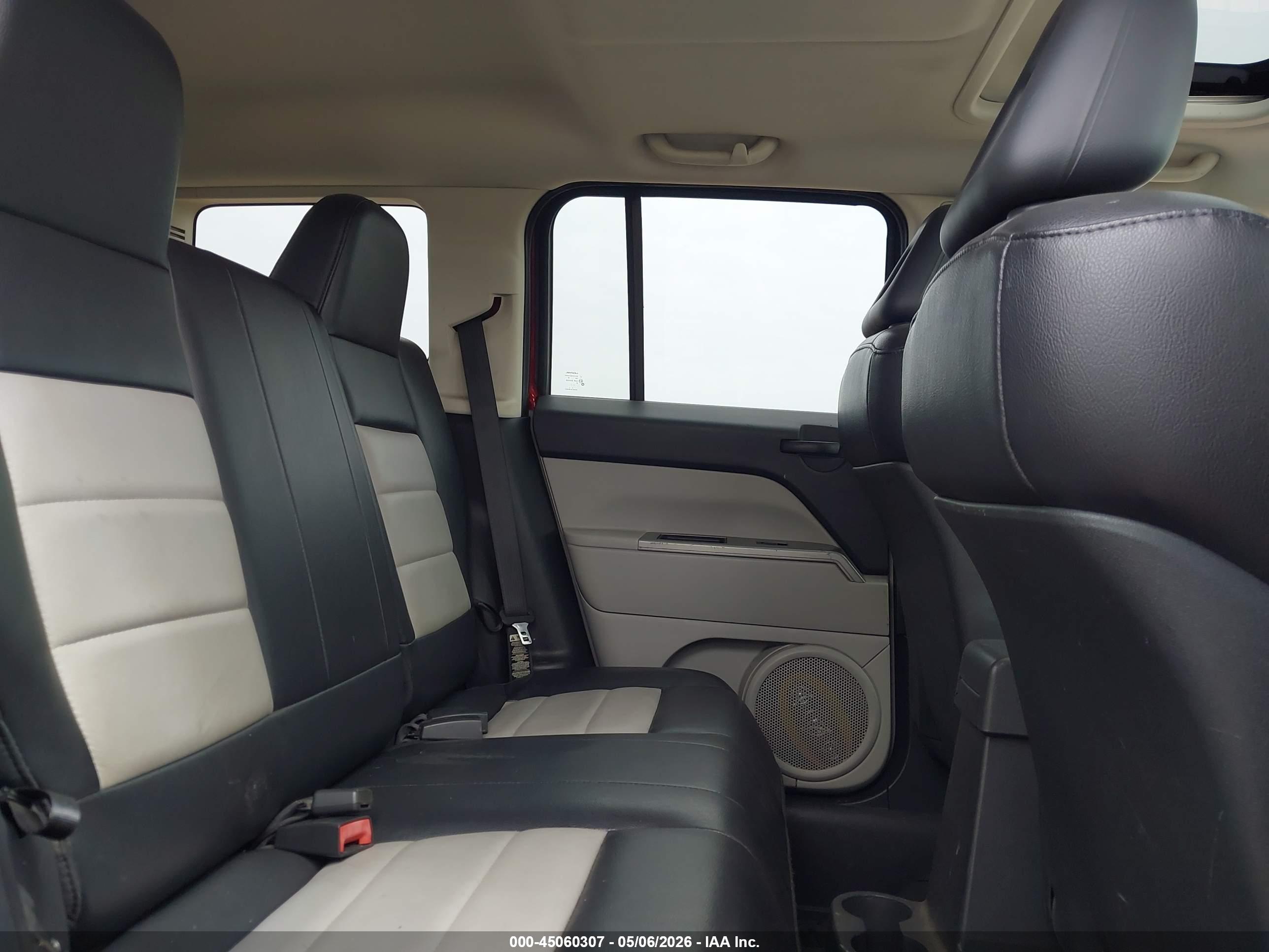 JEEP PATRIOT image 8