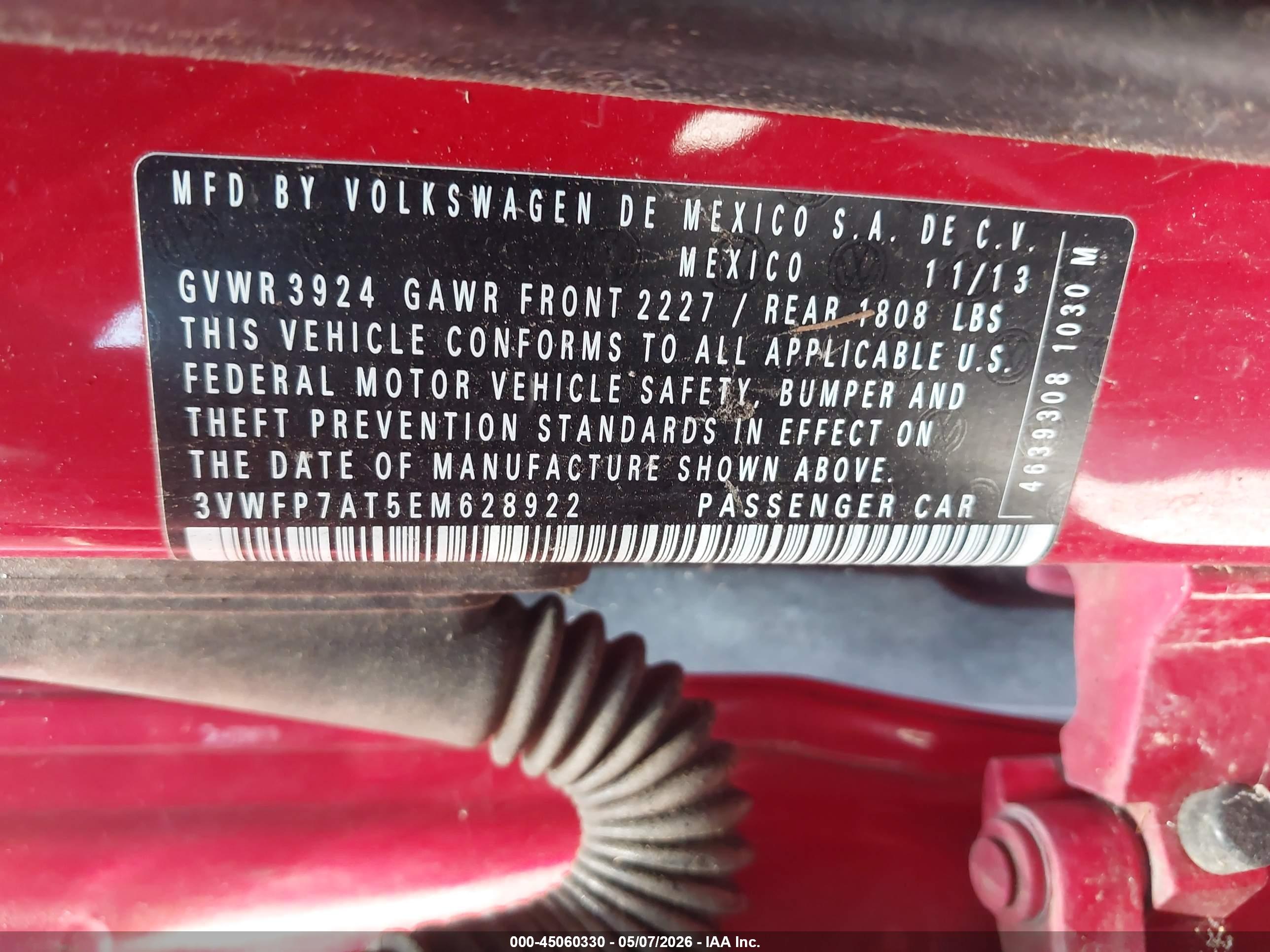 VOLKSWAGEN BEETLE image 9