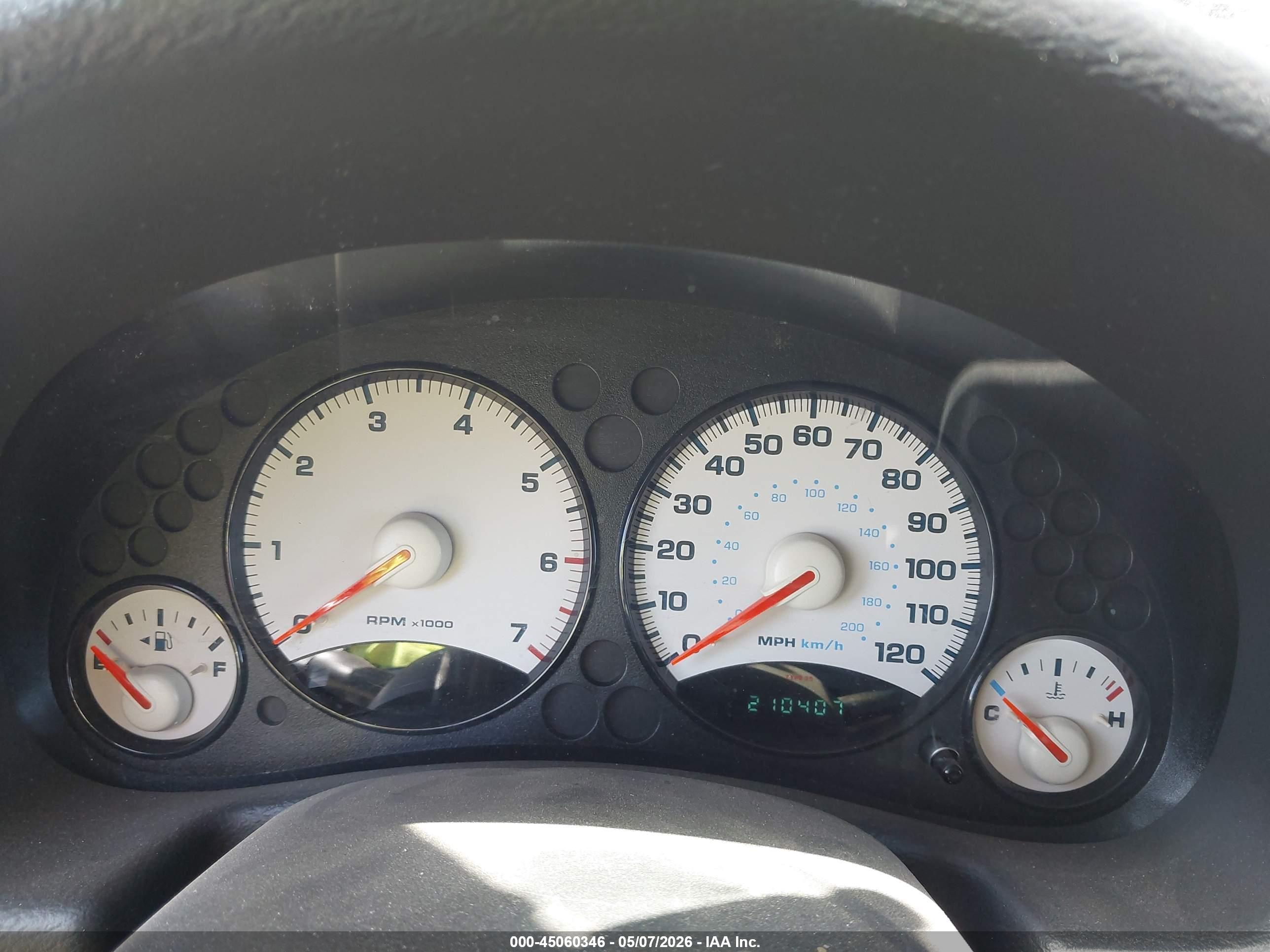 JEEP LIBERTY image 7