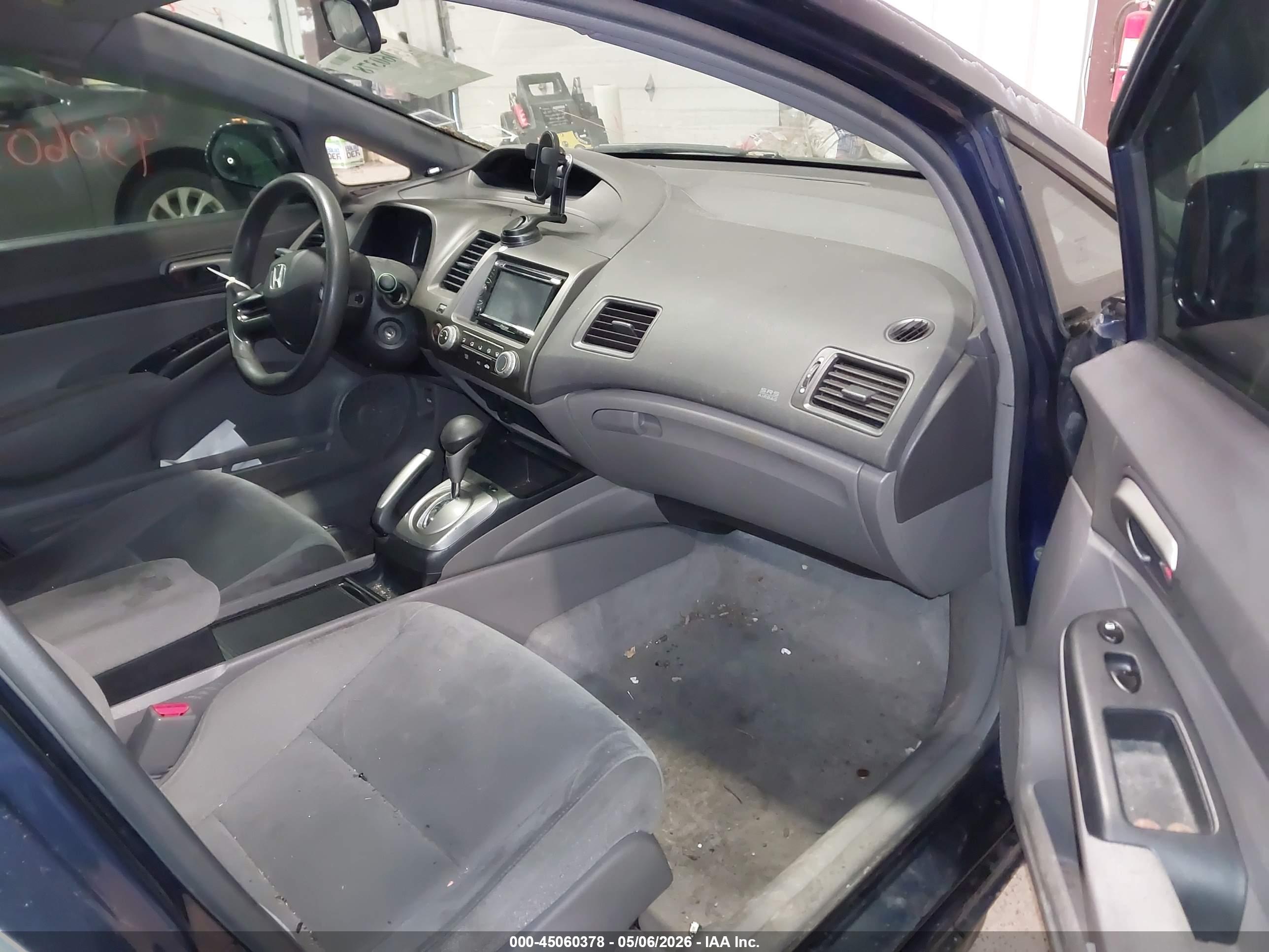 HONDA CIVIC image 5