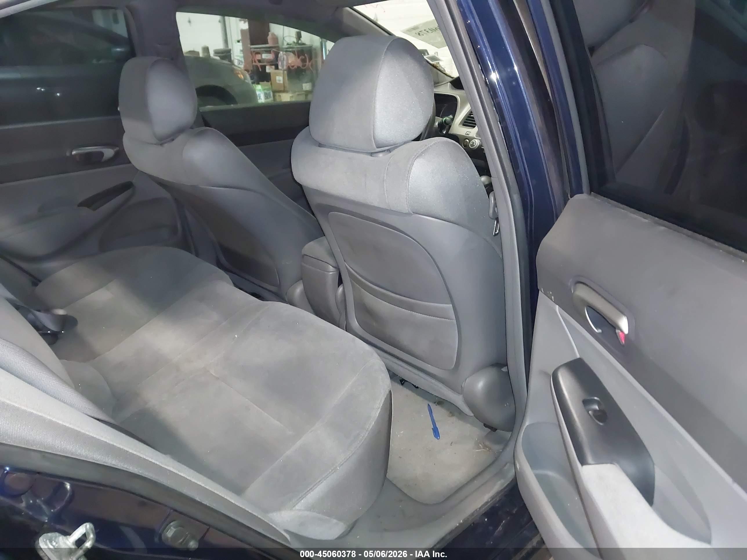 HONDA CIVIC image 8