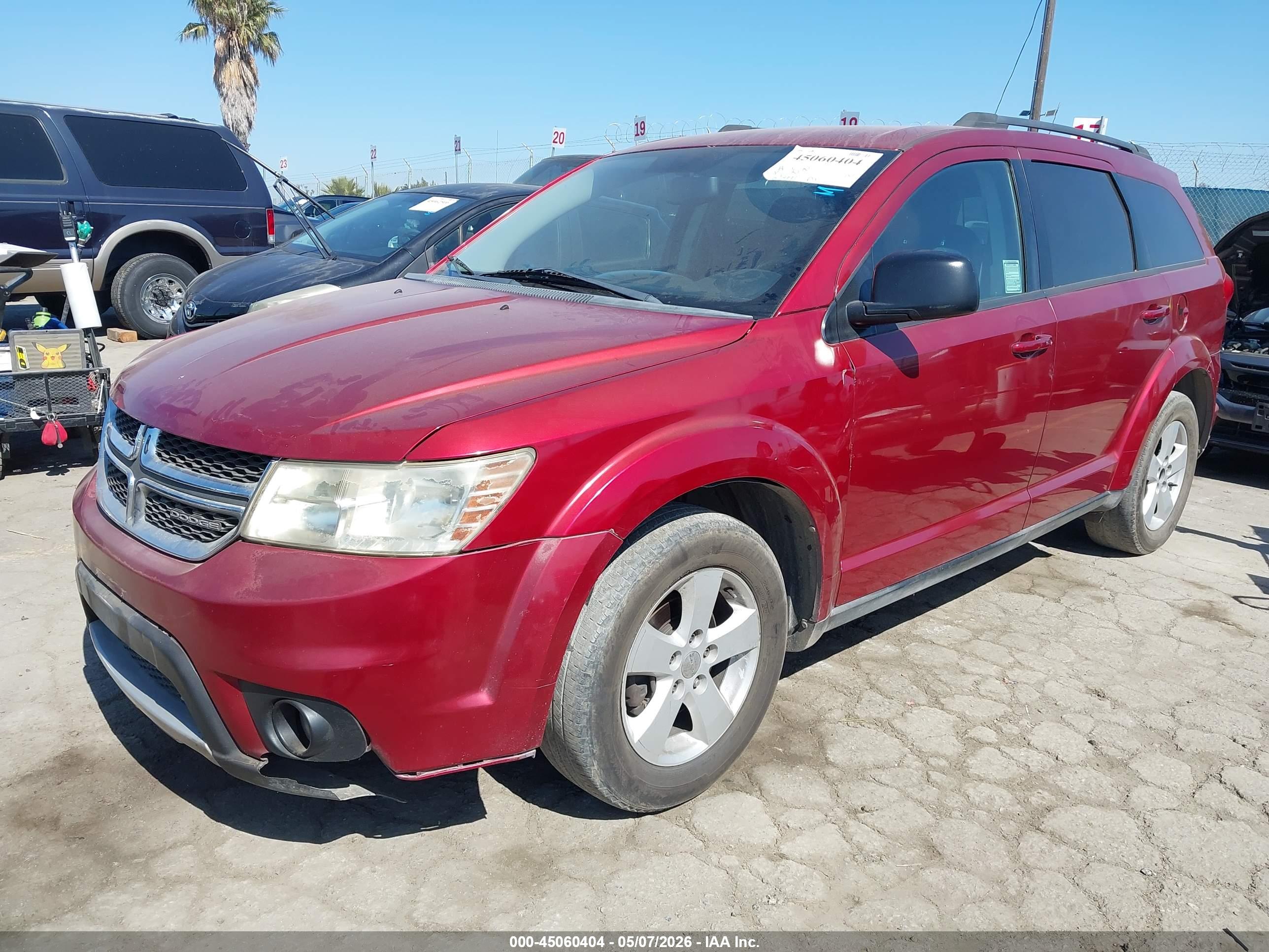 DODGE JOURNEY image 2