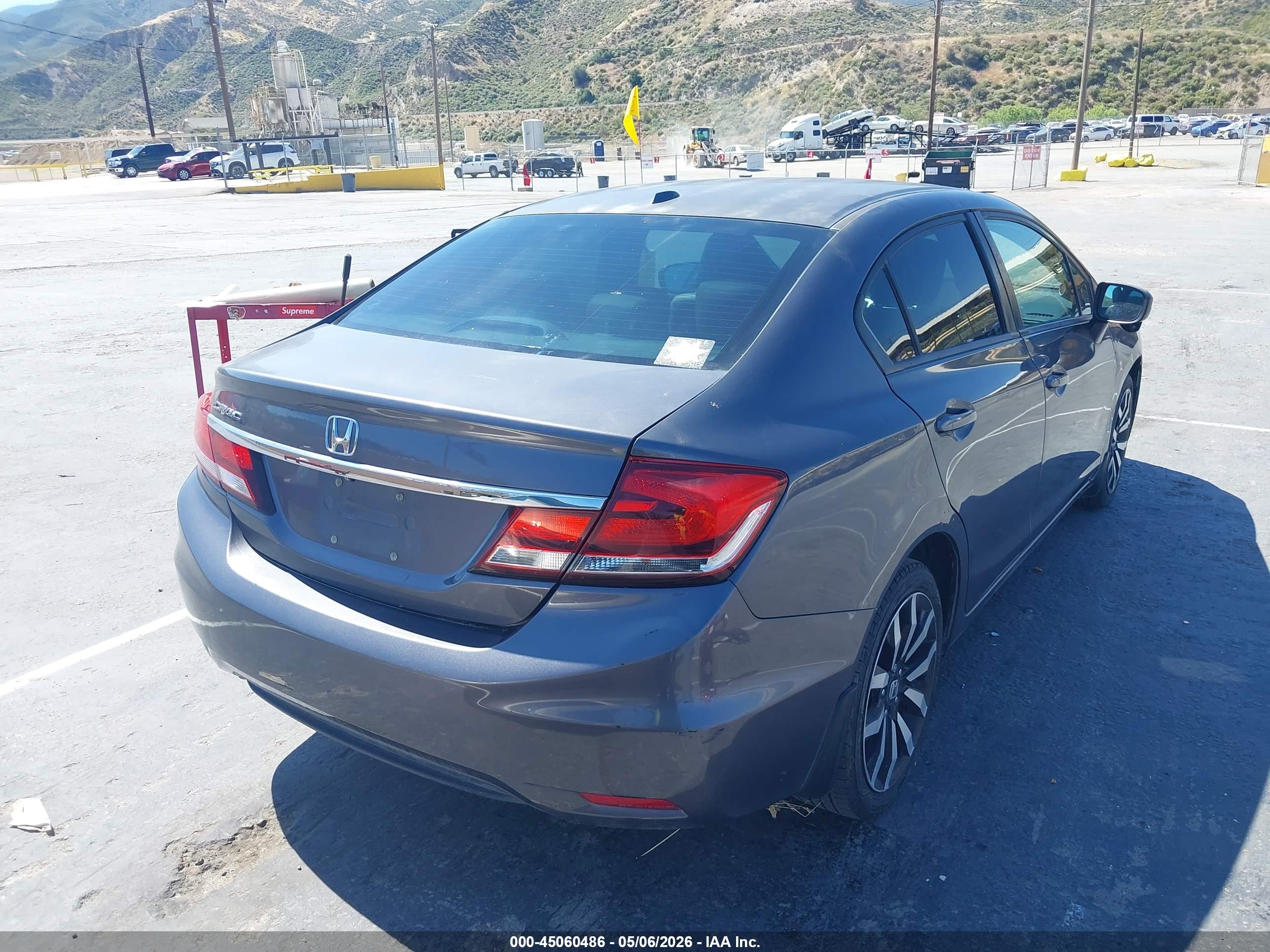 HONDA CIVIC image 4