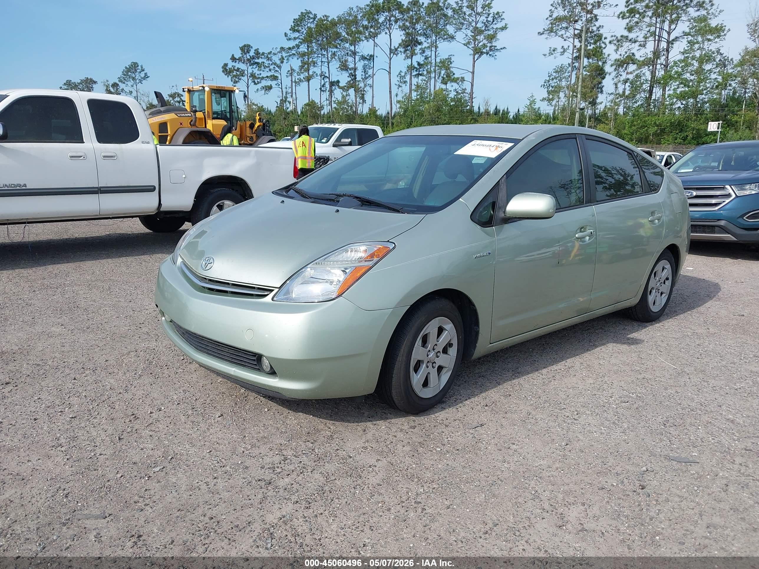 TOYOTA PRIUS image 2