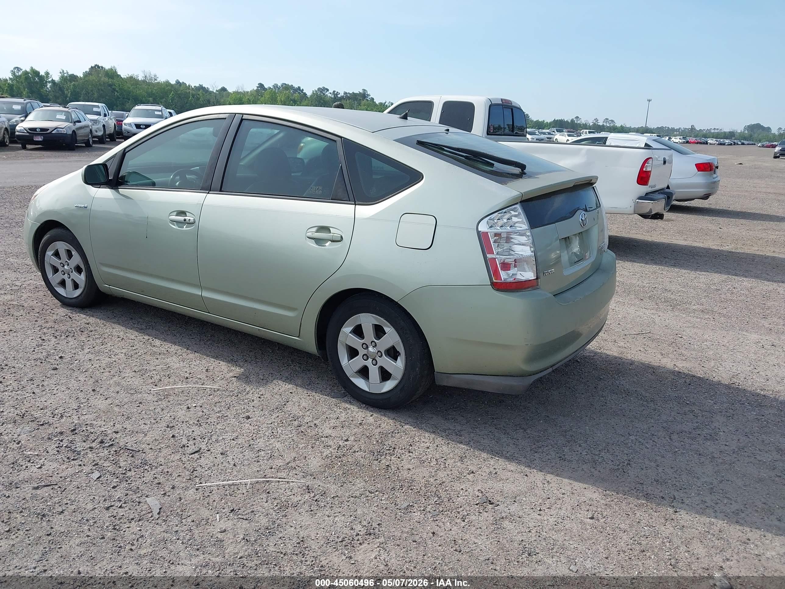 TOYOTA PRIUS image 3