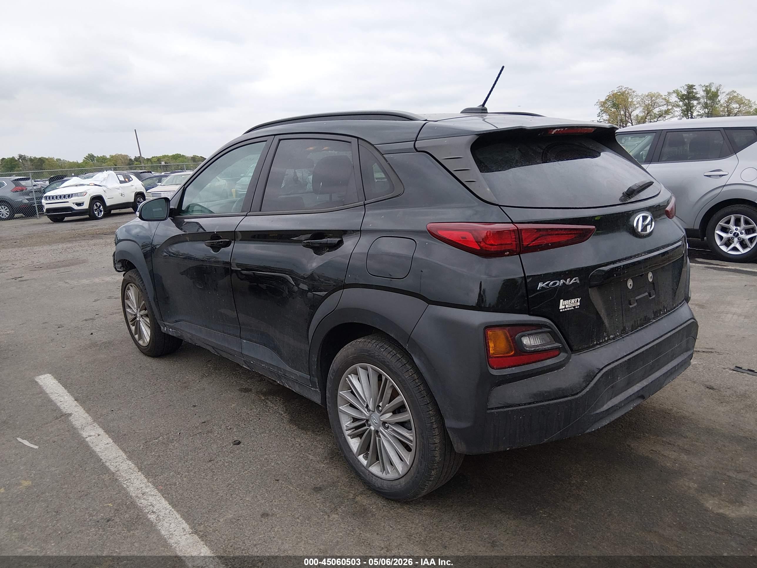 HYUNDAI KONA image 3