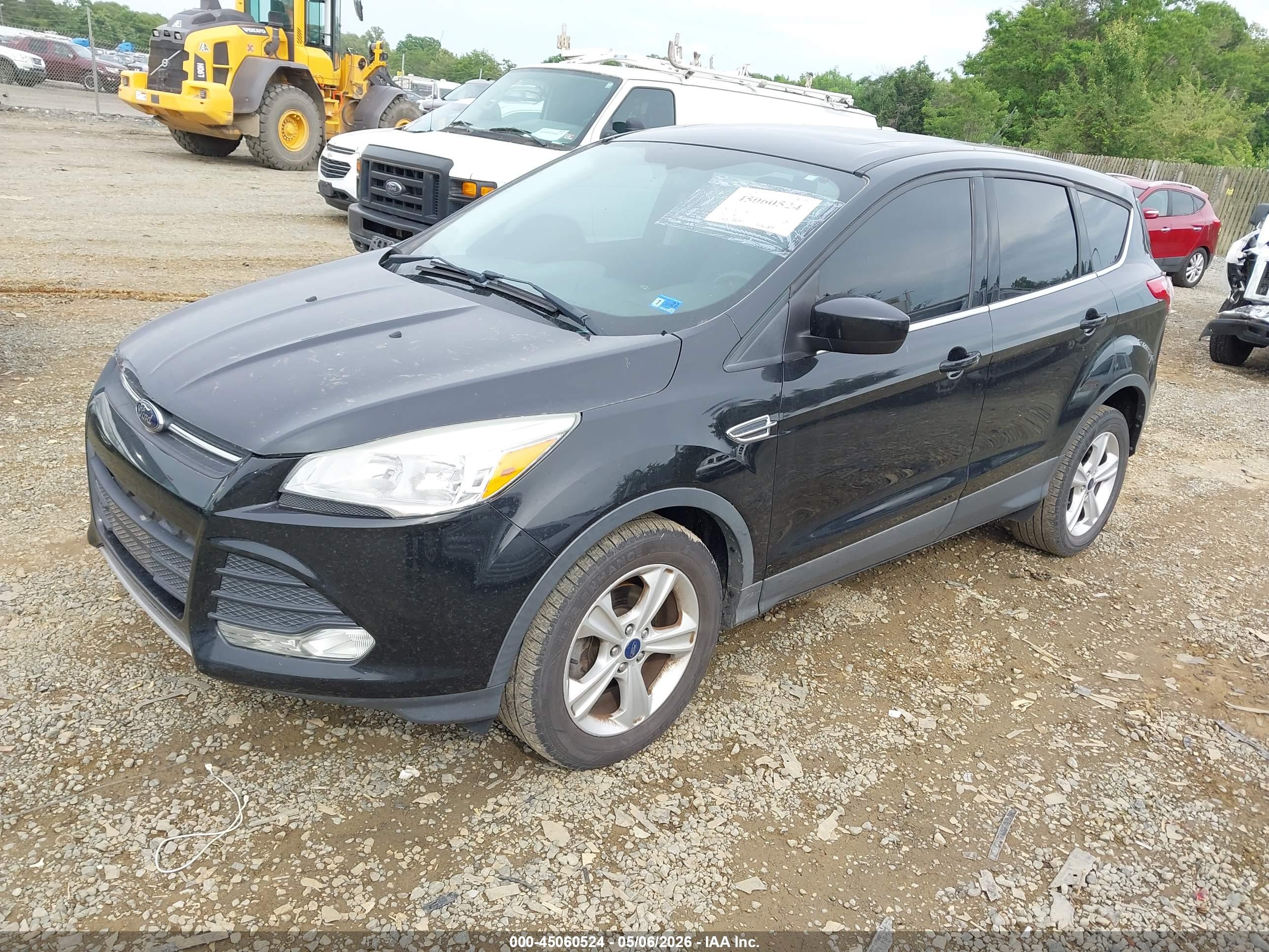 FORD ESCAPE image 2