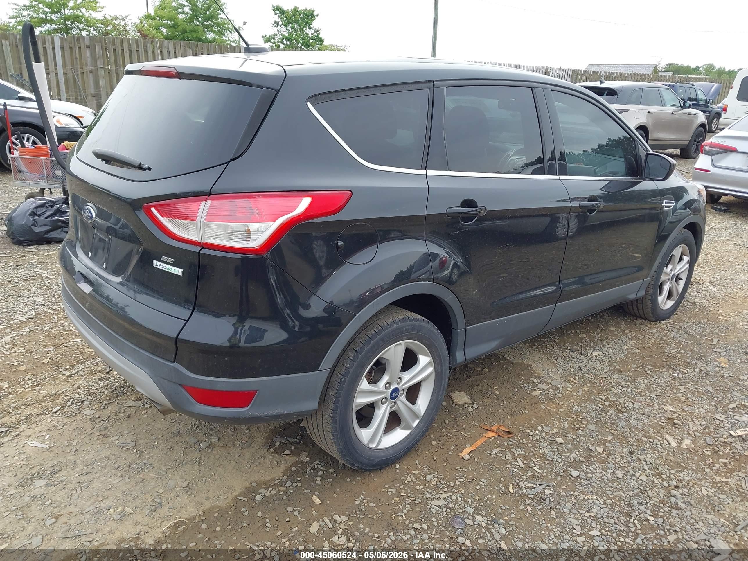 FORD ESCAPE image 4