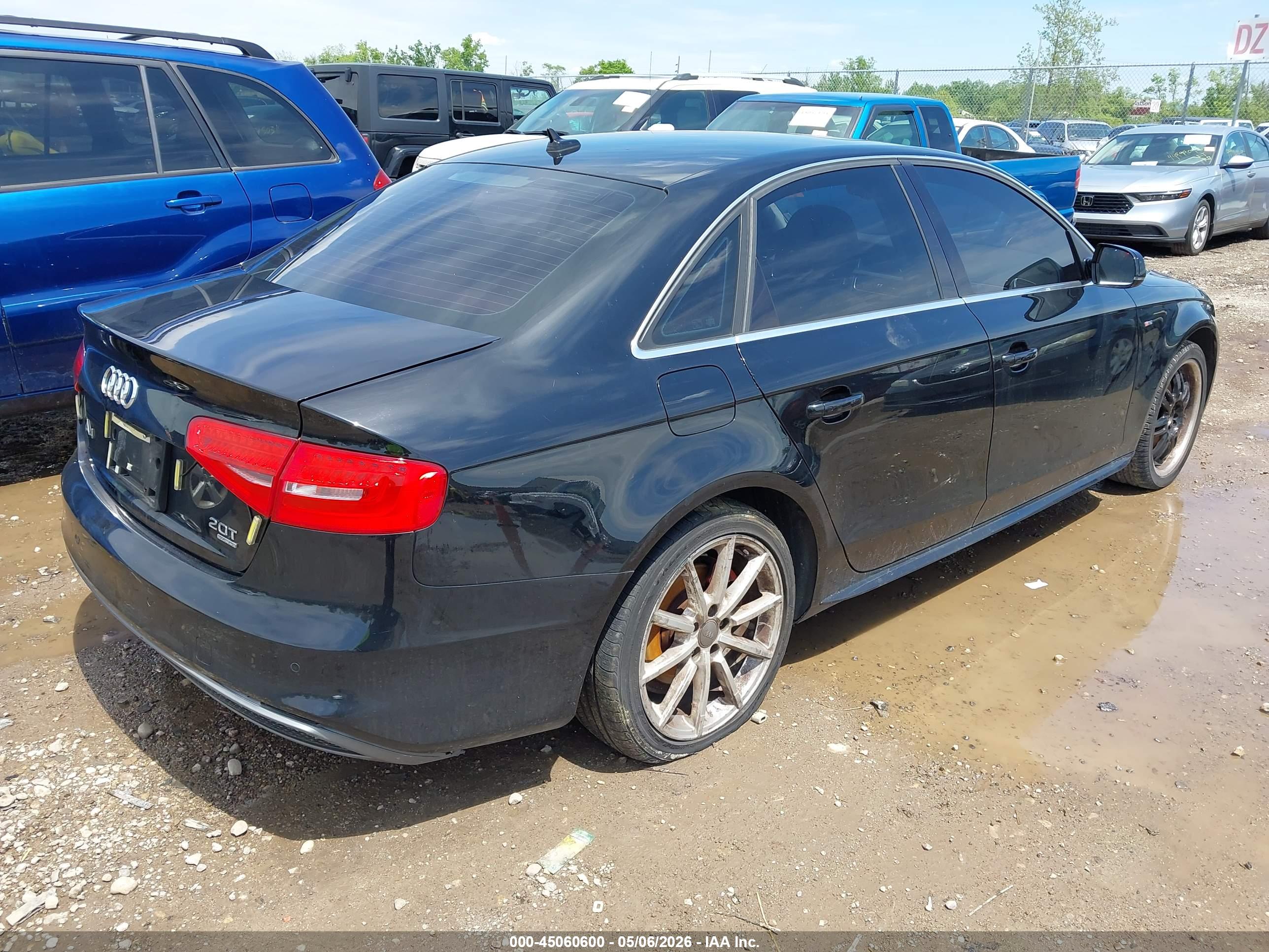 AUDI A4 image 4