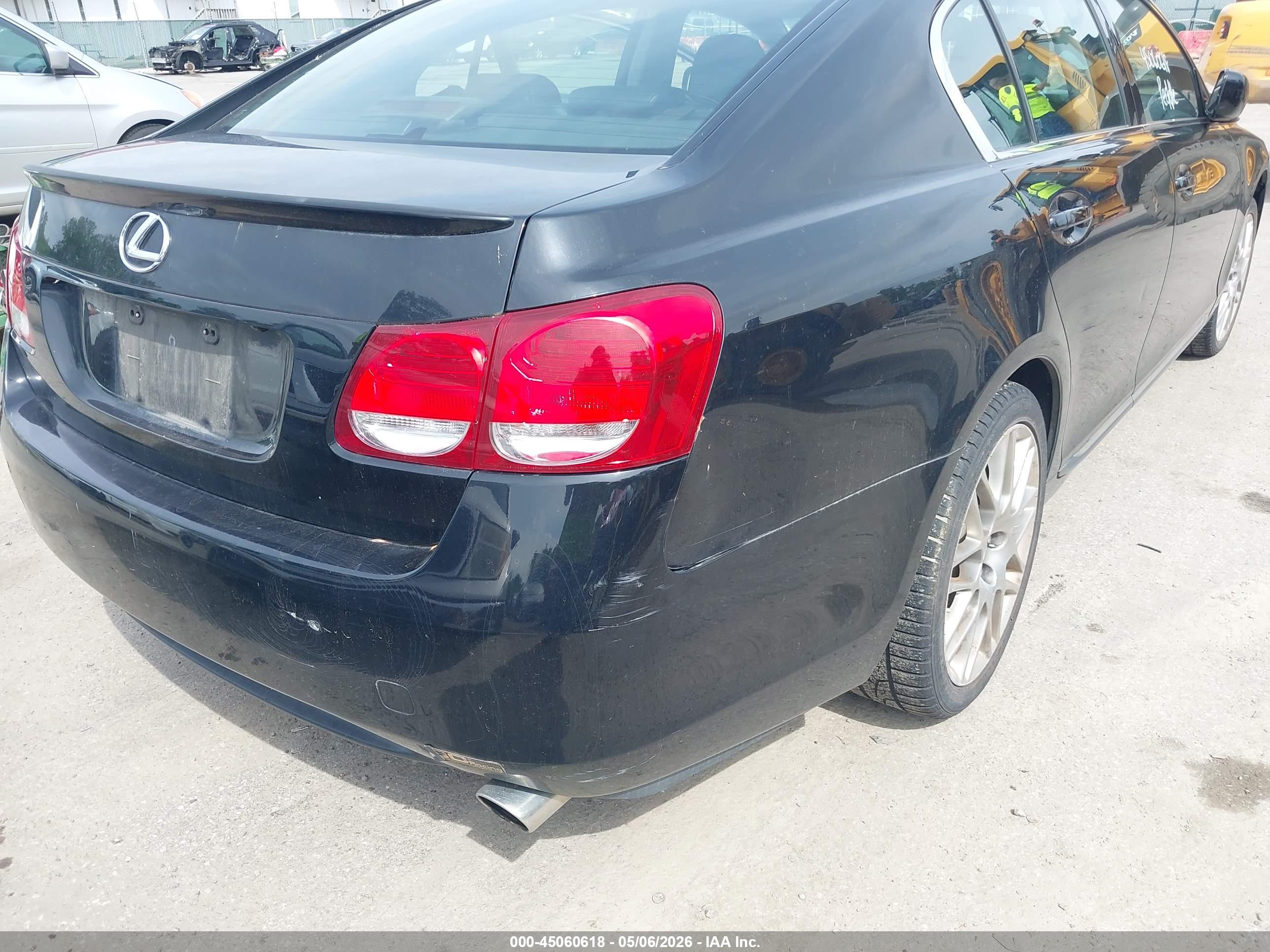 LEXUS GS image 6