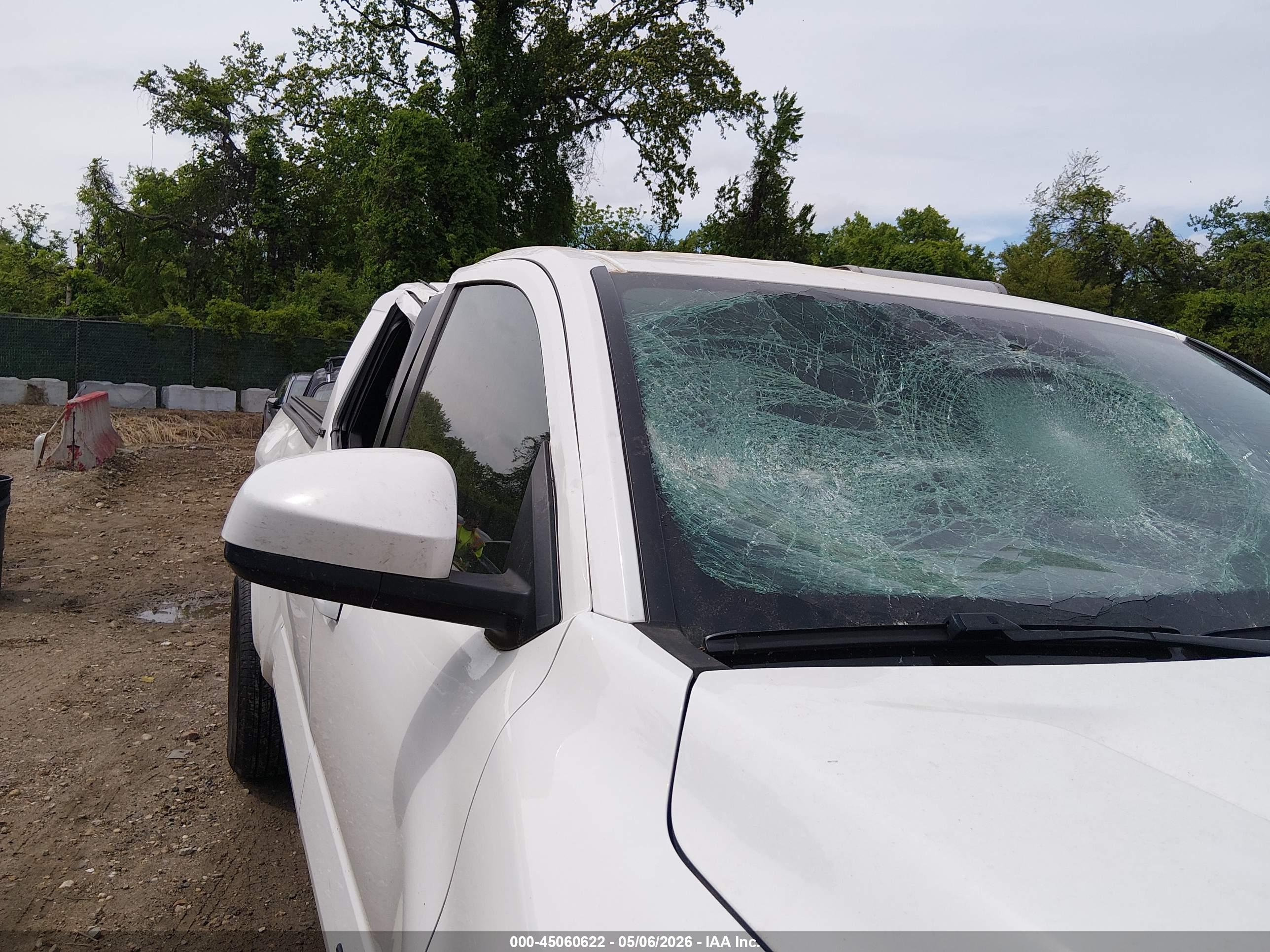 TOYOTA TACOMA image 6