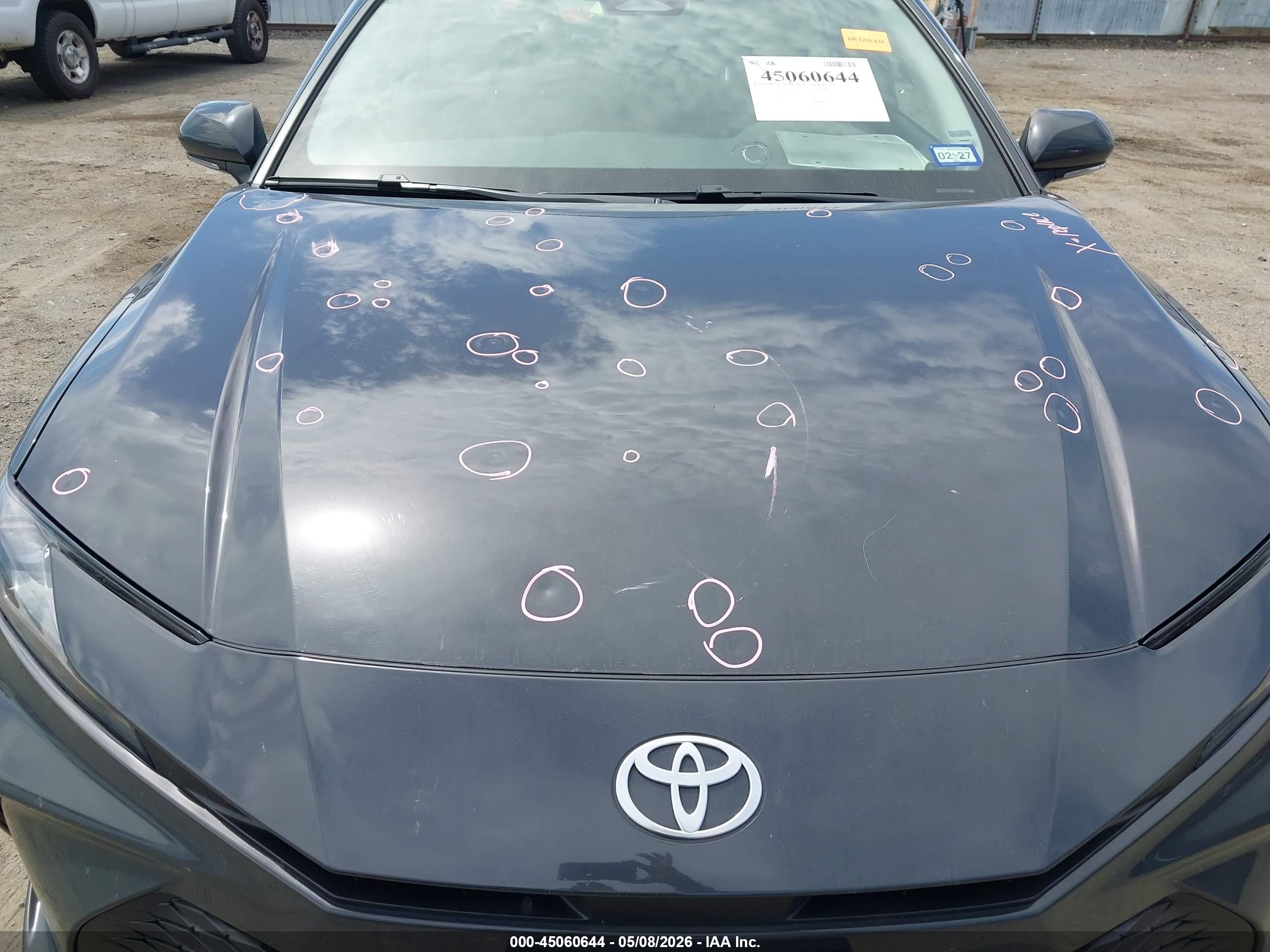 TOYOTA CAMRY image 6