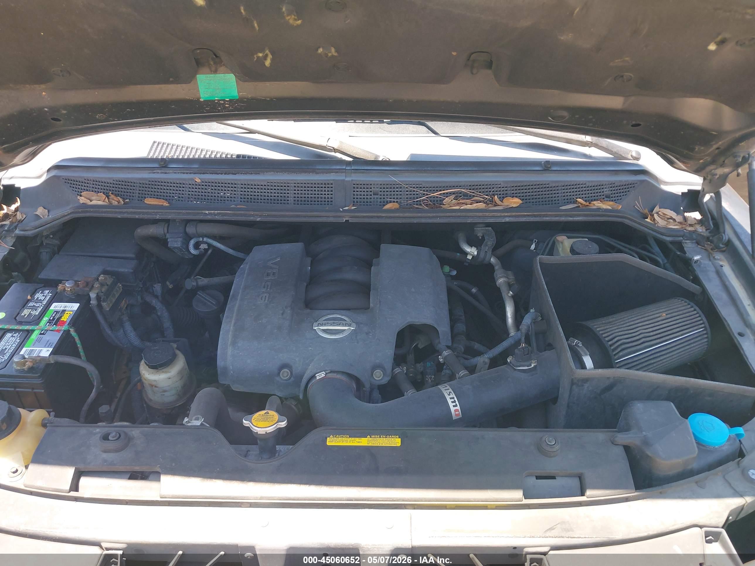 NISSAN TITAN image 10