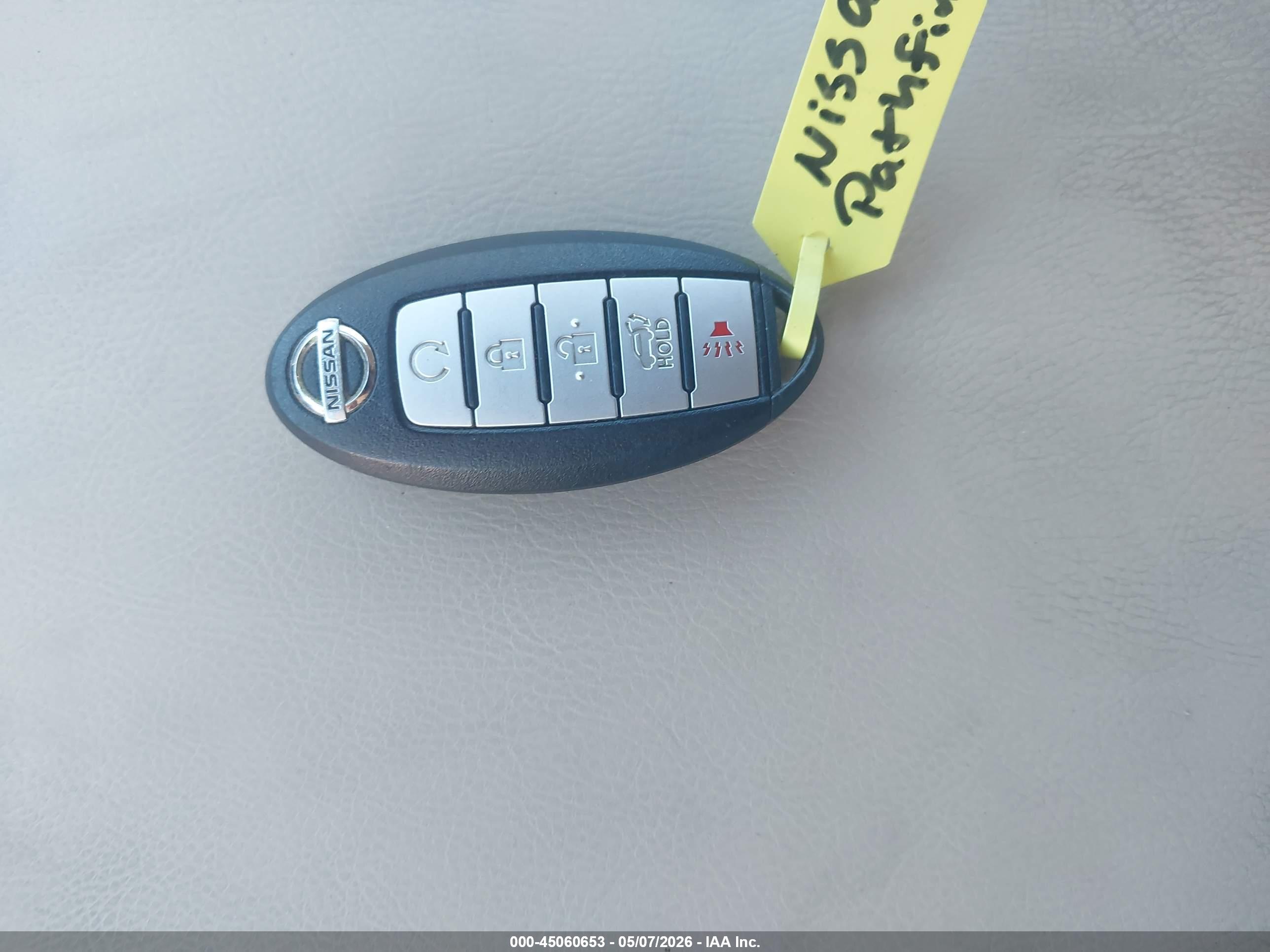 NISSAN PATHFINDER image 11