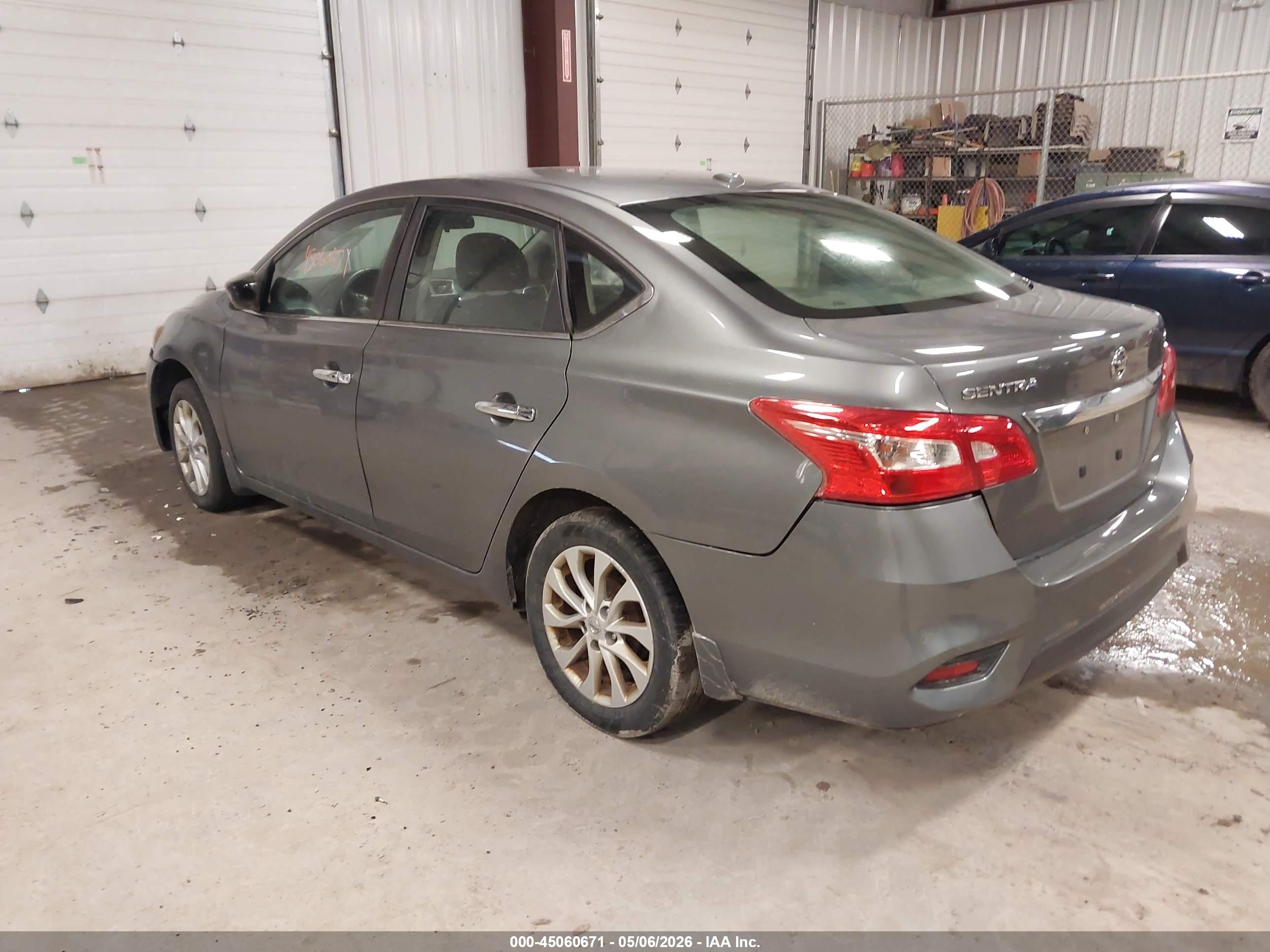 NISSAN SENTRA image 3