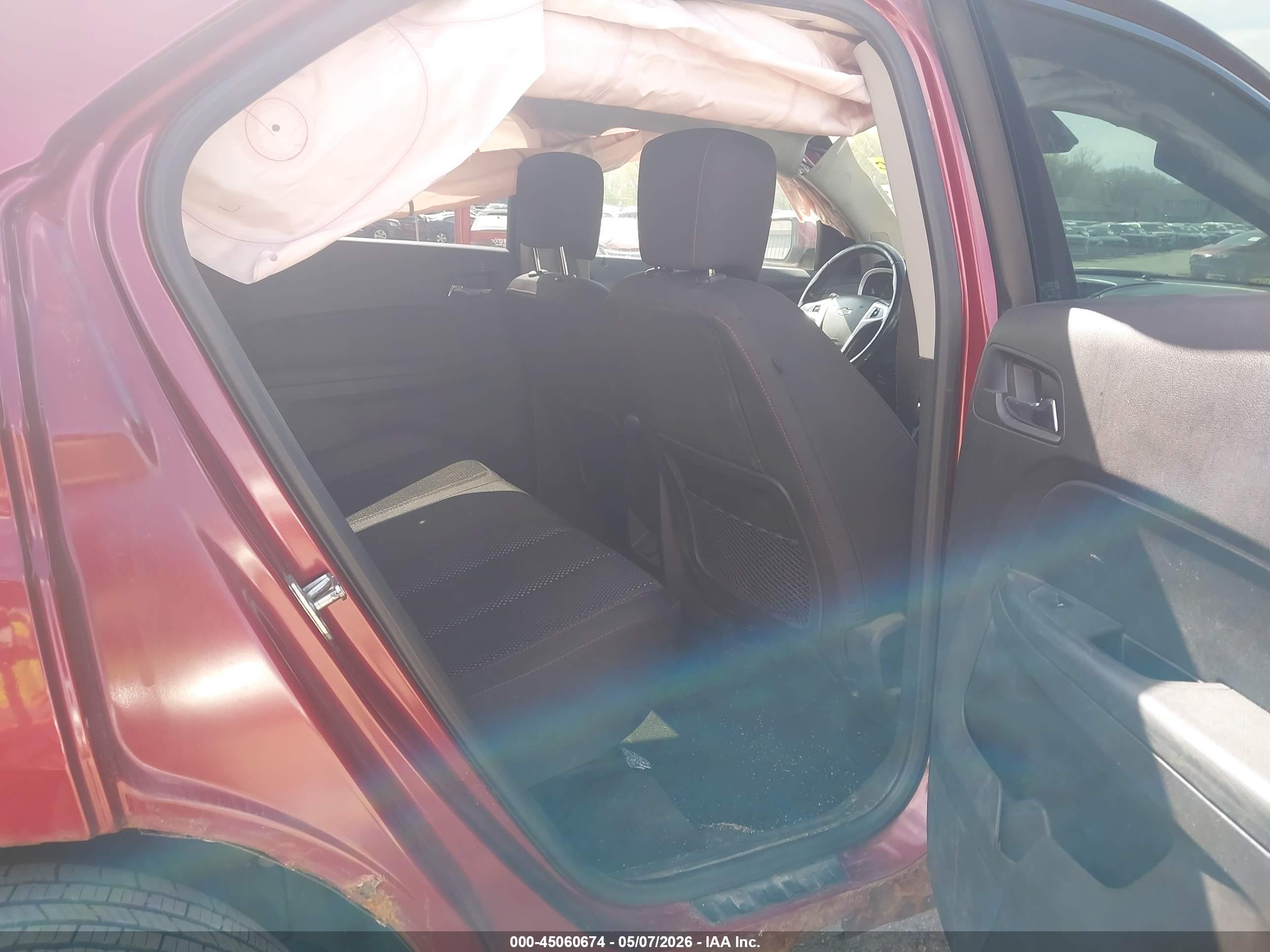 CHEVROLET EQUINOX image 8