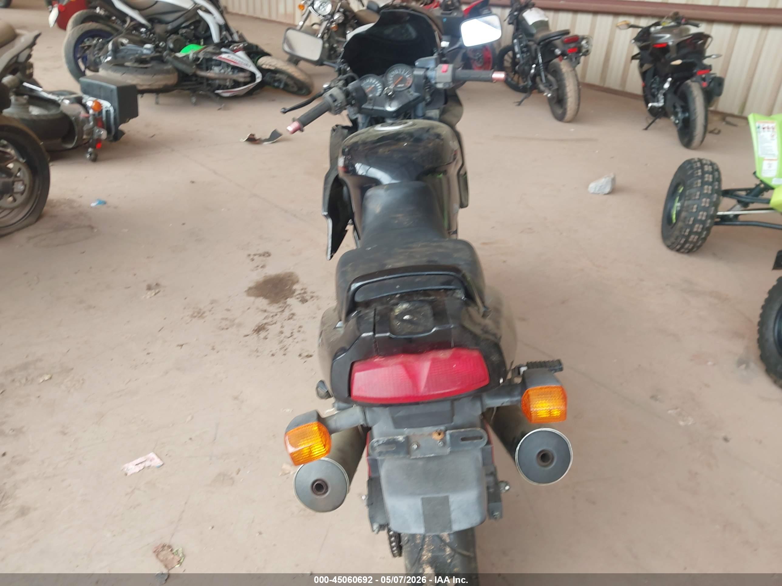 KAWASAKI EX500 image 6