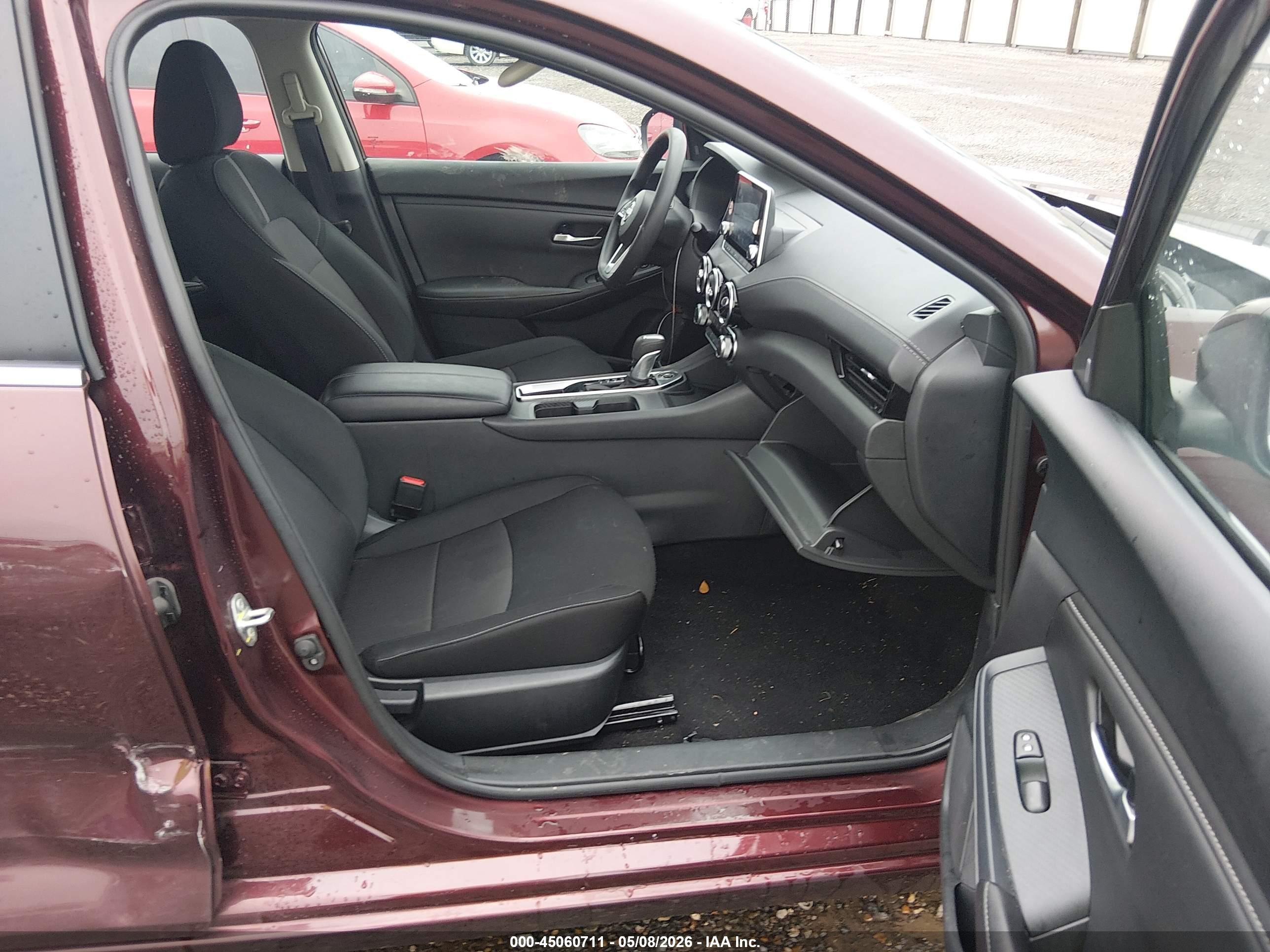 NISSAN SENTRA image 5