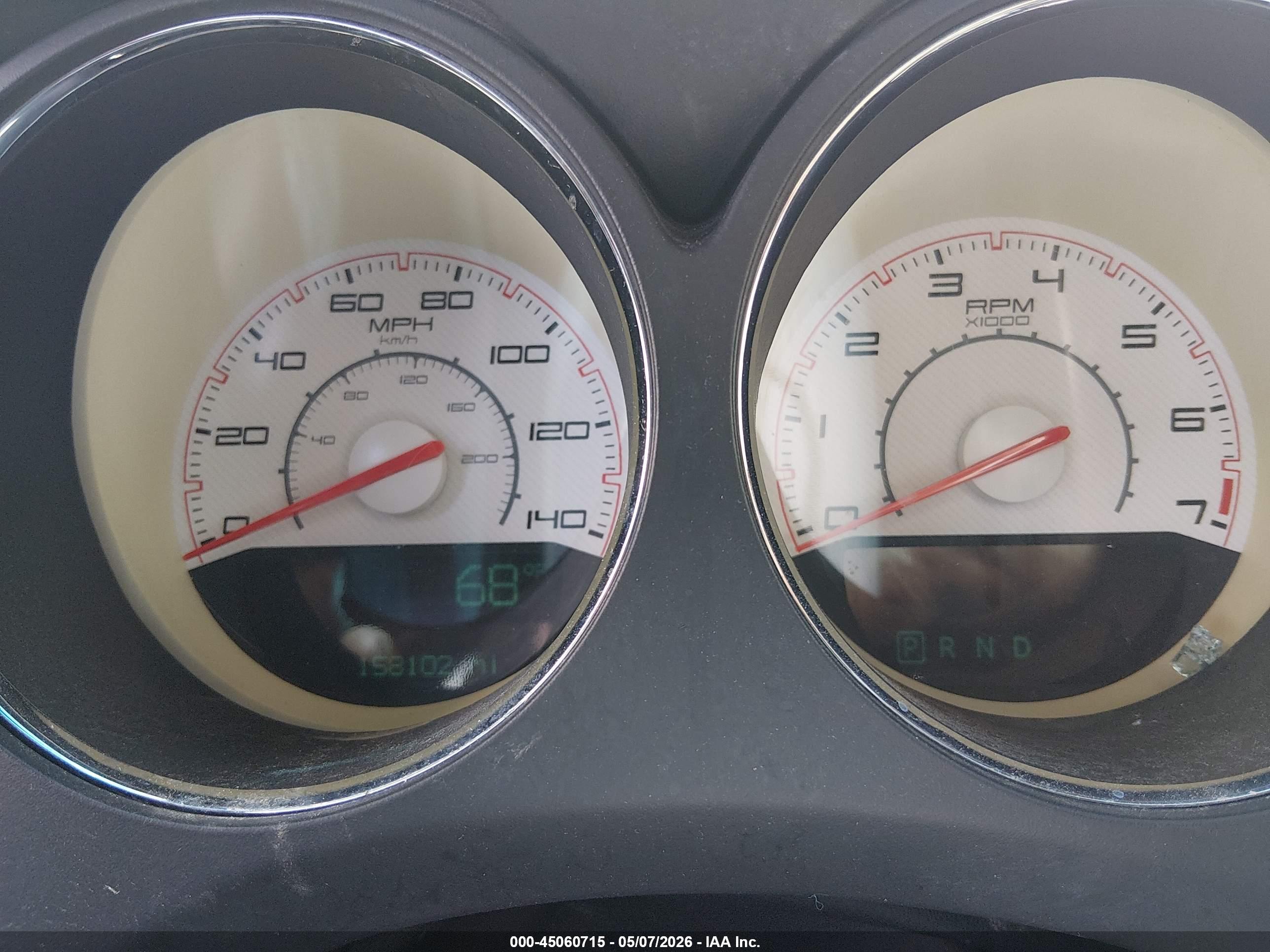 DODGE CHALLENGER image 7