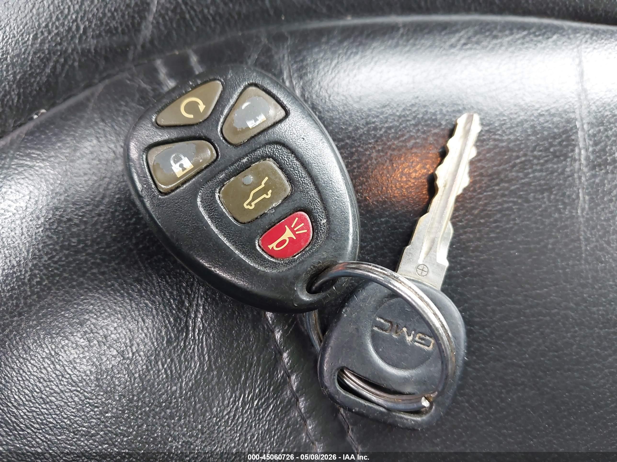 GMC ACADIA image 11