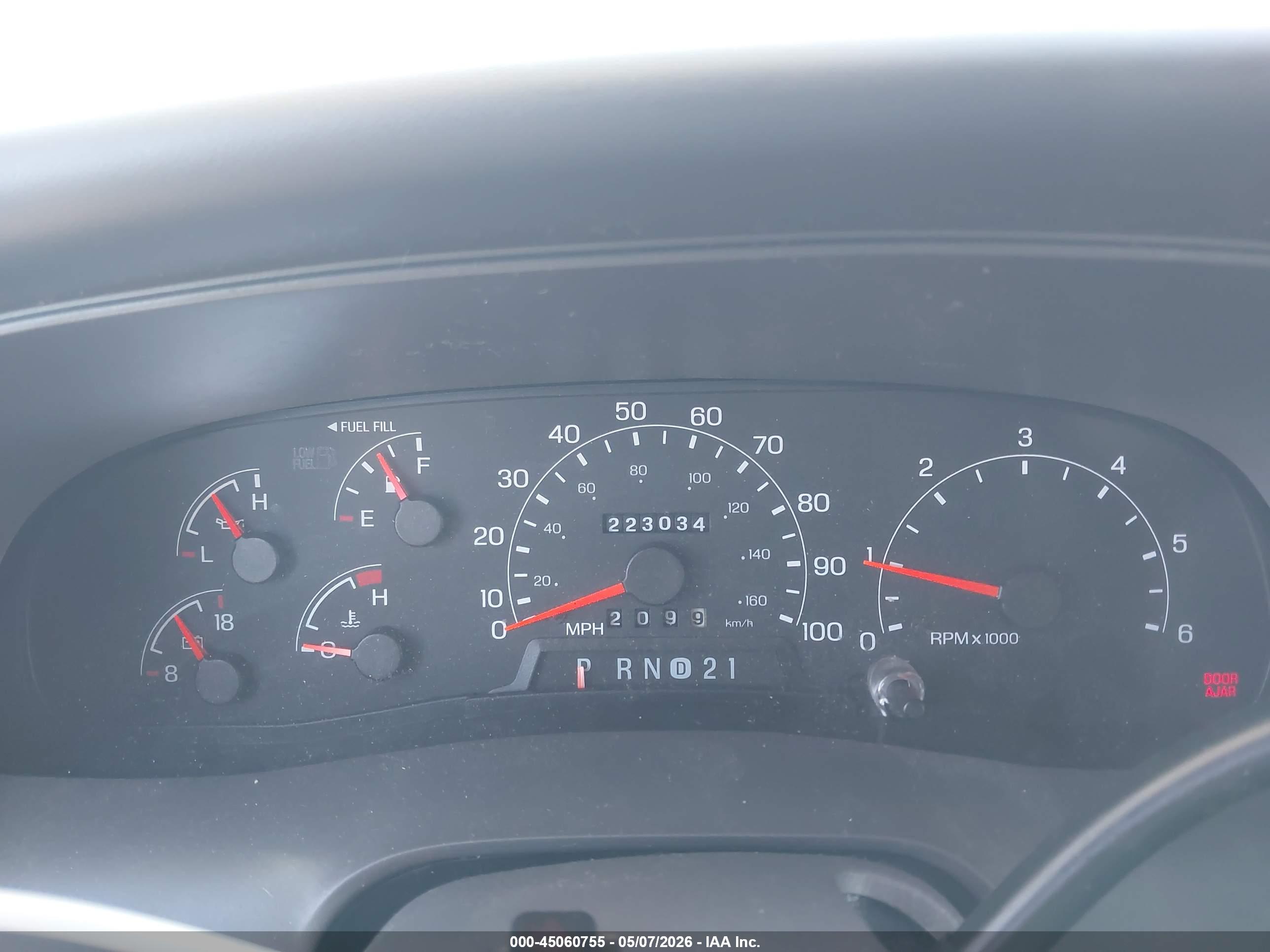 FORD EXCURSION image 7