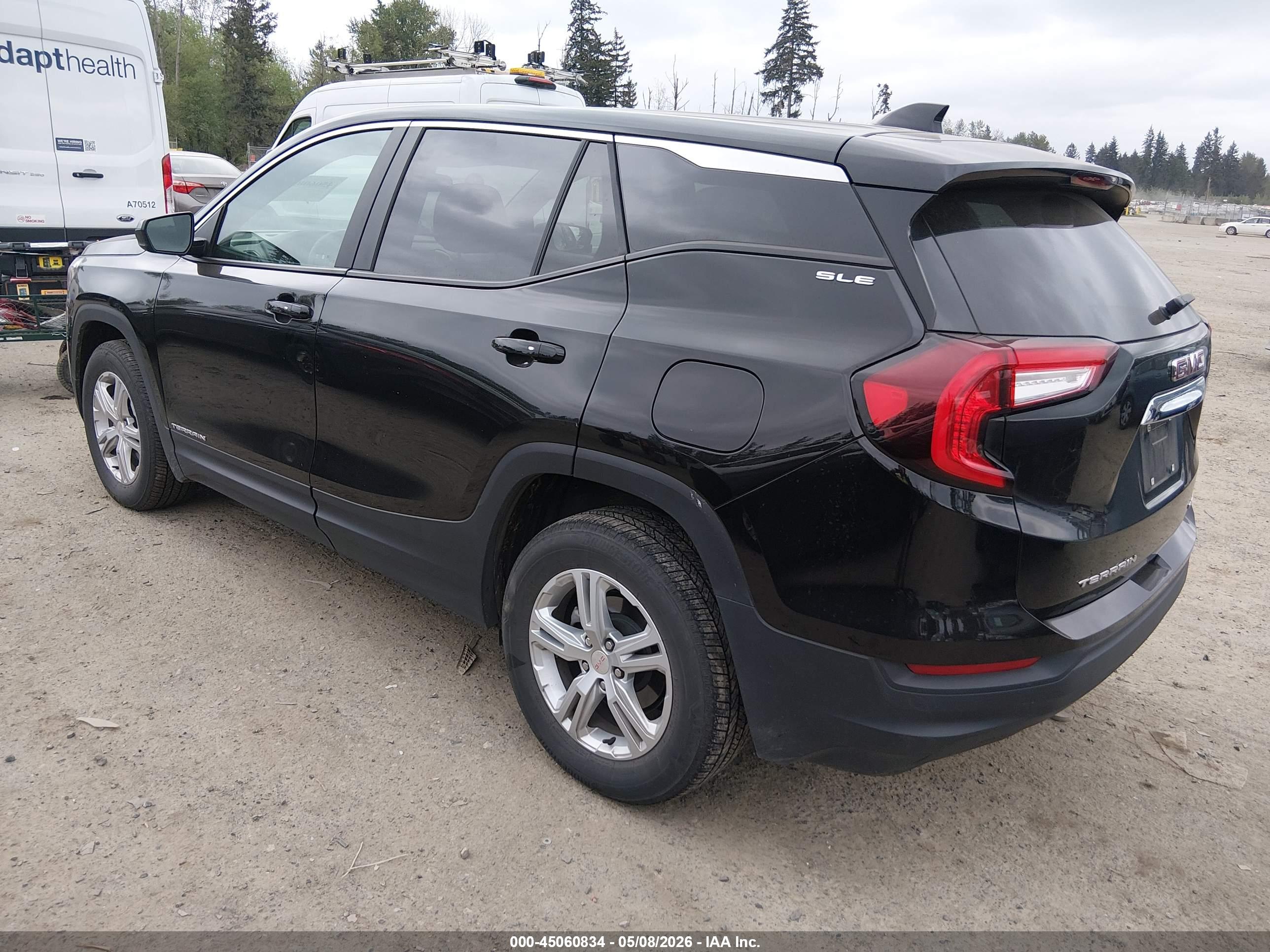 GMC TERRAIN image 3