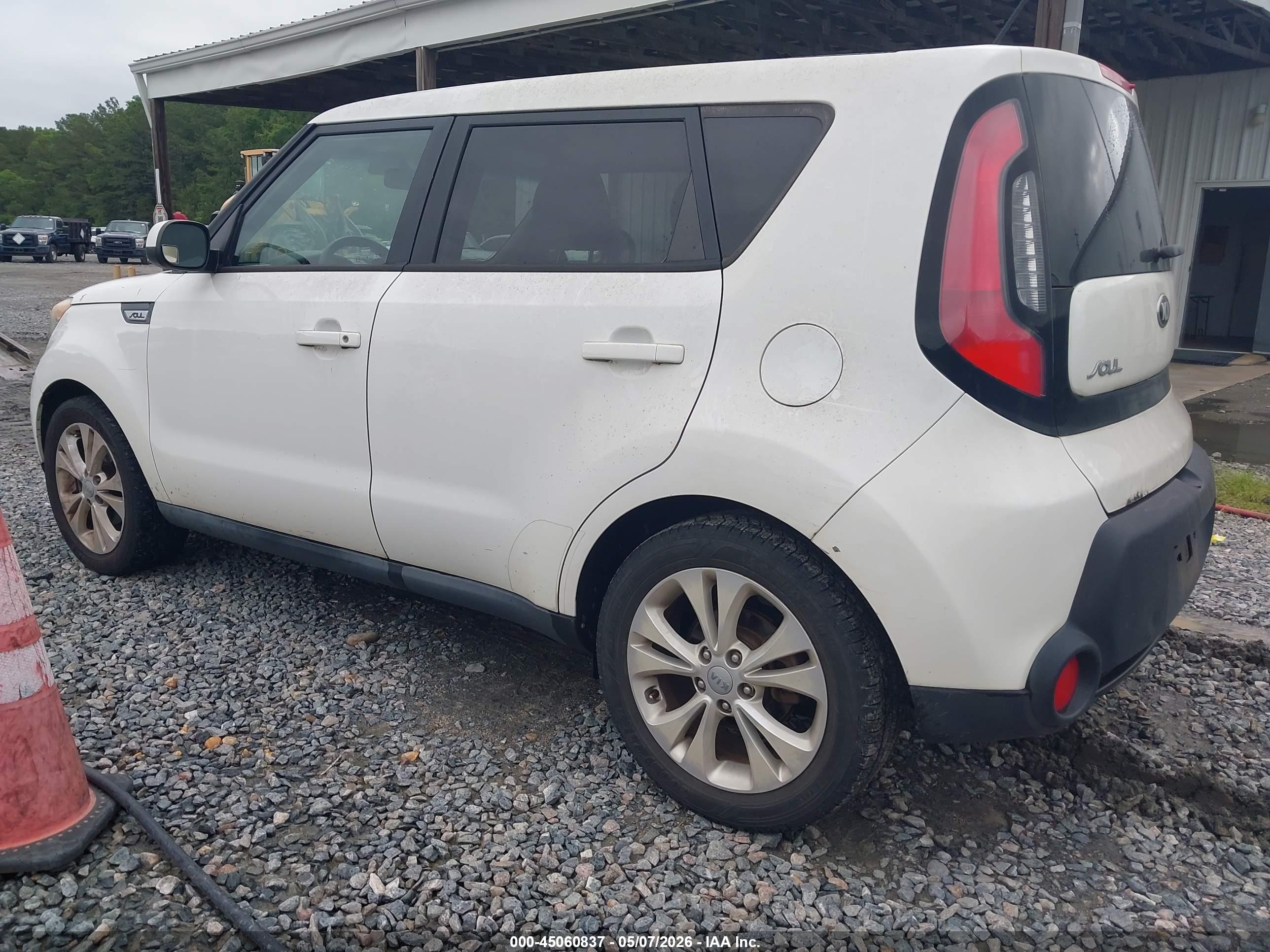 KIA SOUL image 3