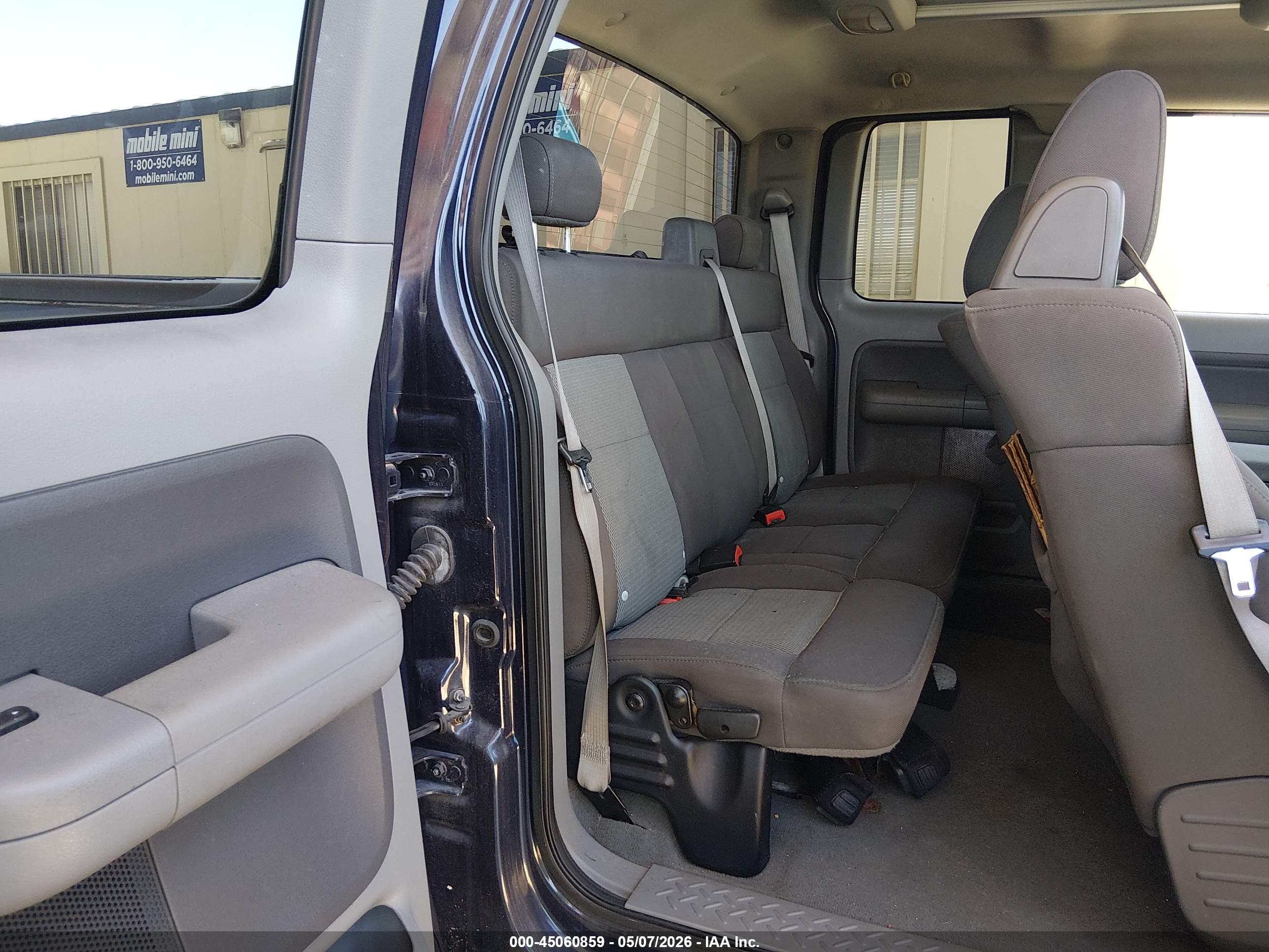 FORD F-150 image 8