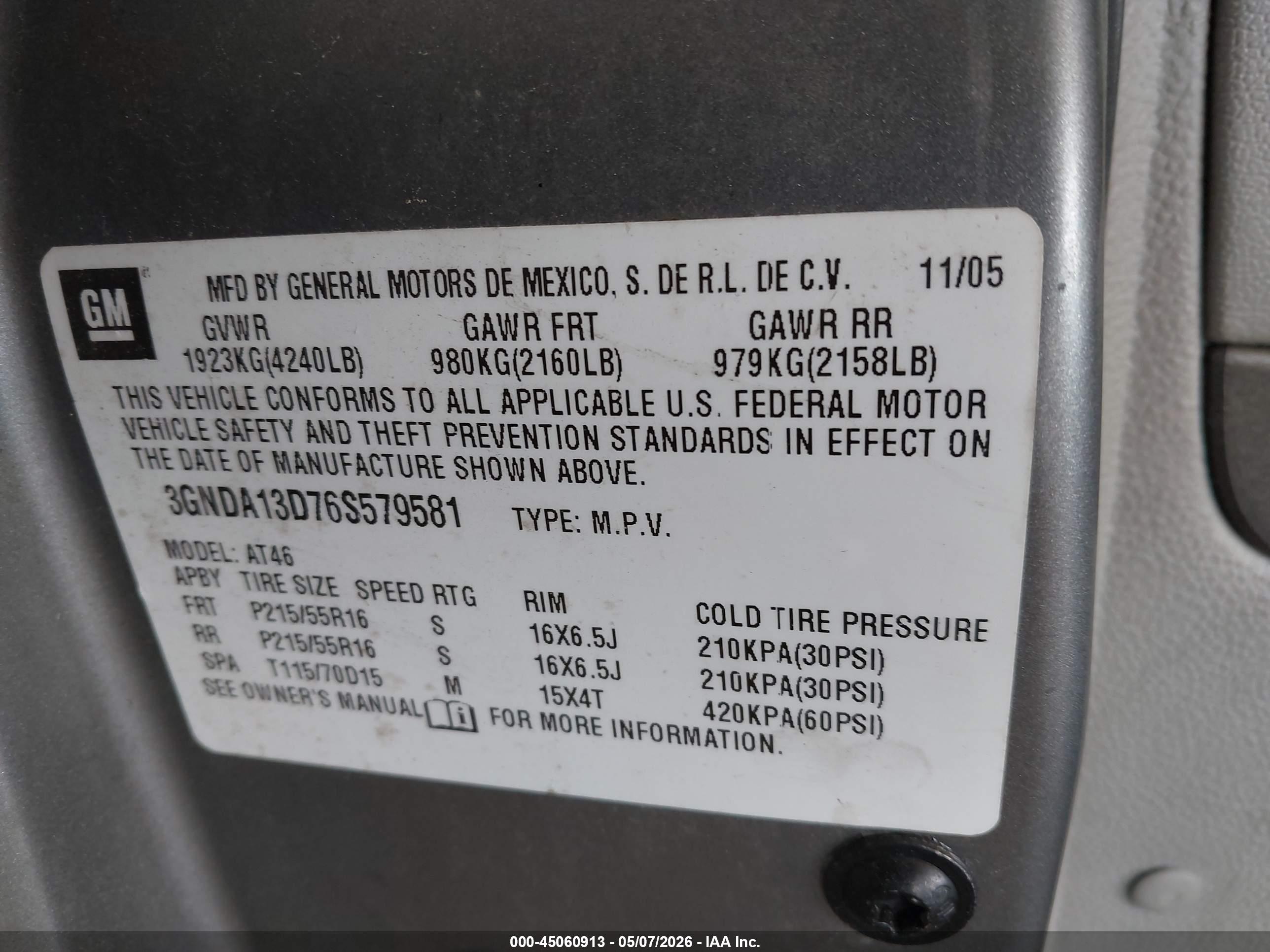 CHEVROLET HHR image 9