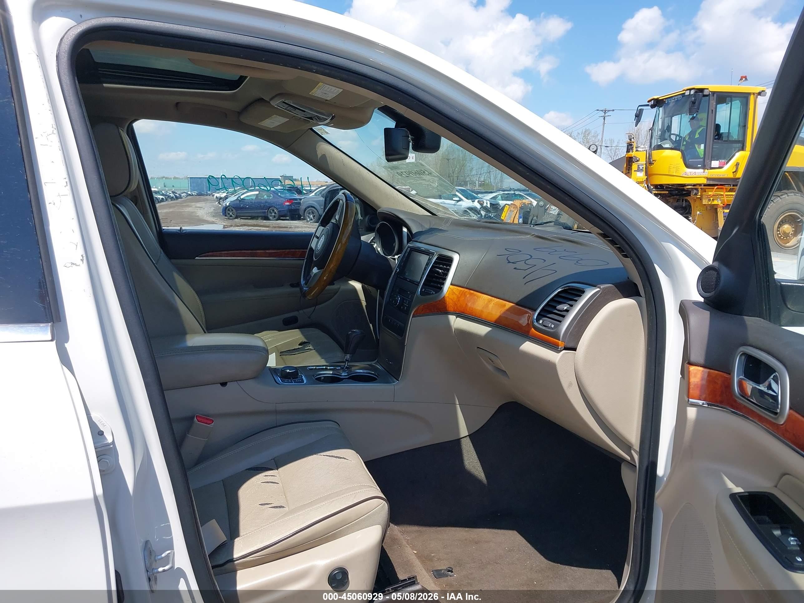 JEEP GRAND image 5