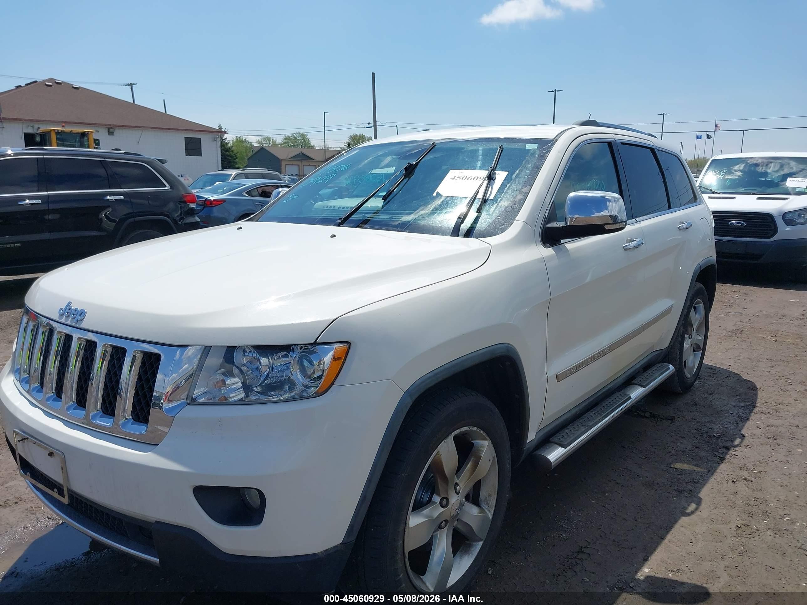 JEEP GRAND image 6