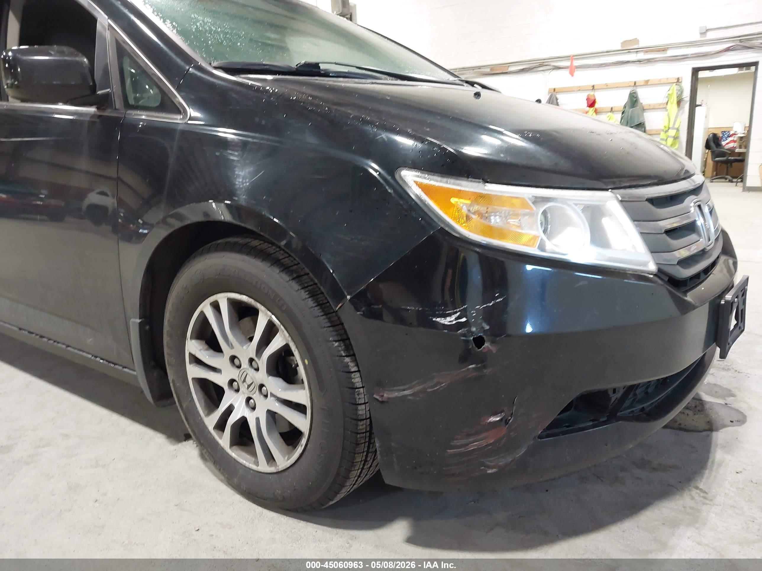 HONDA ODYSSEY image 6