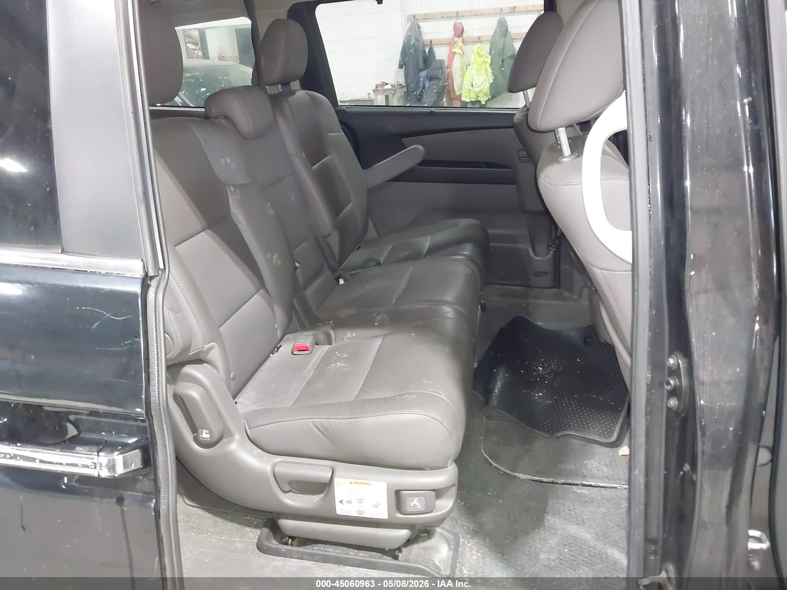 HONDA ODYSSEY image 8